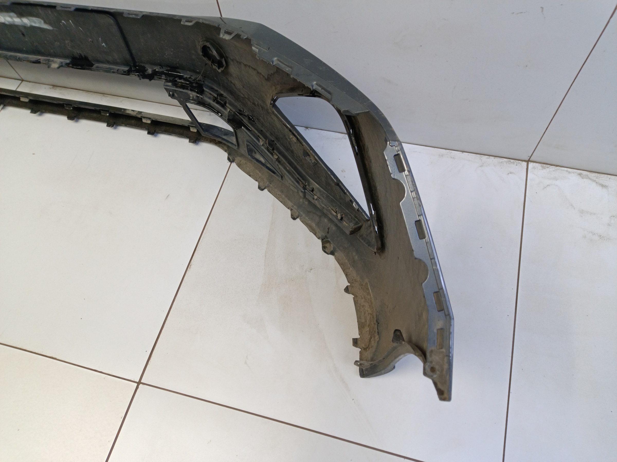 Бампер передний Volkswagen Polo 6 Liftback