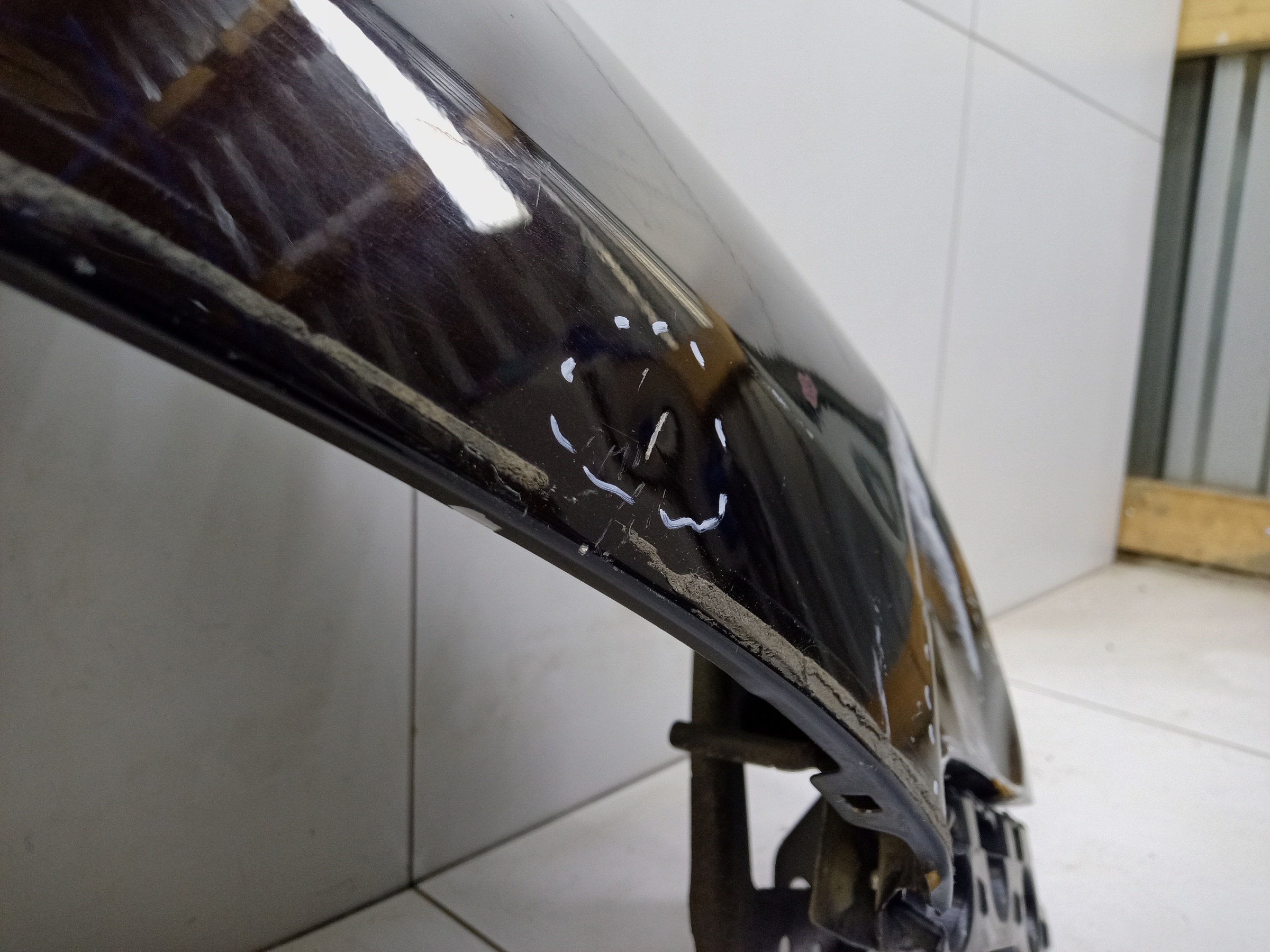 Крыло переднее правое Nissan Terrano 3