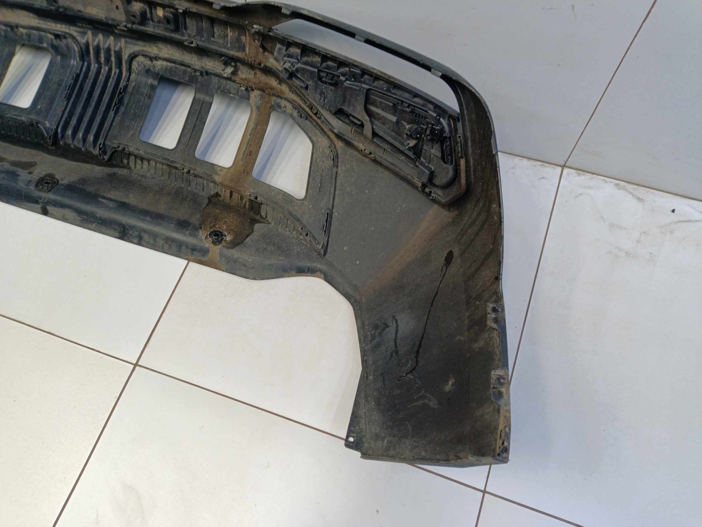 Юбка заднего бампера Geely Atlas 2