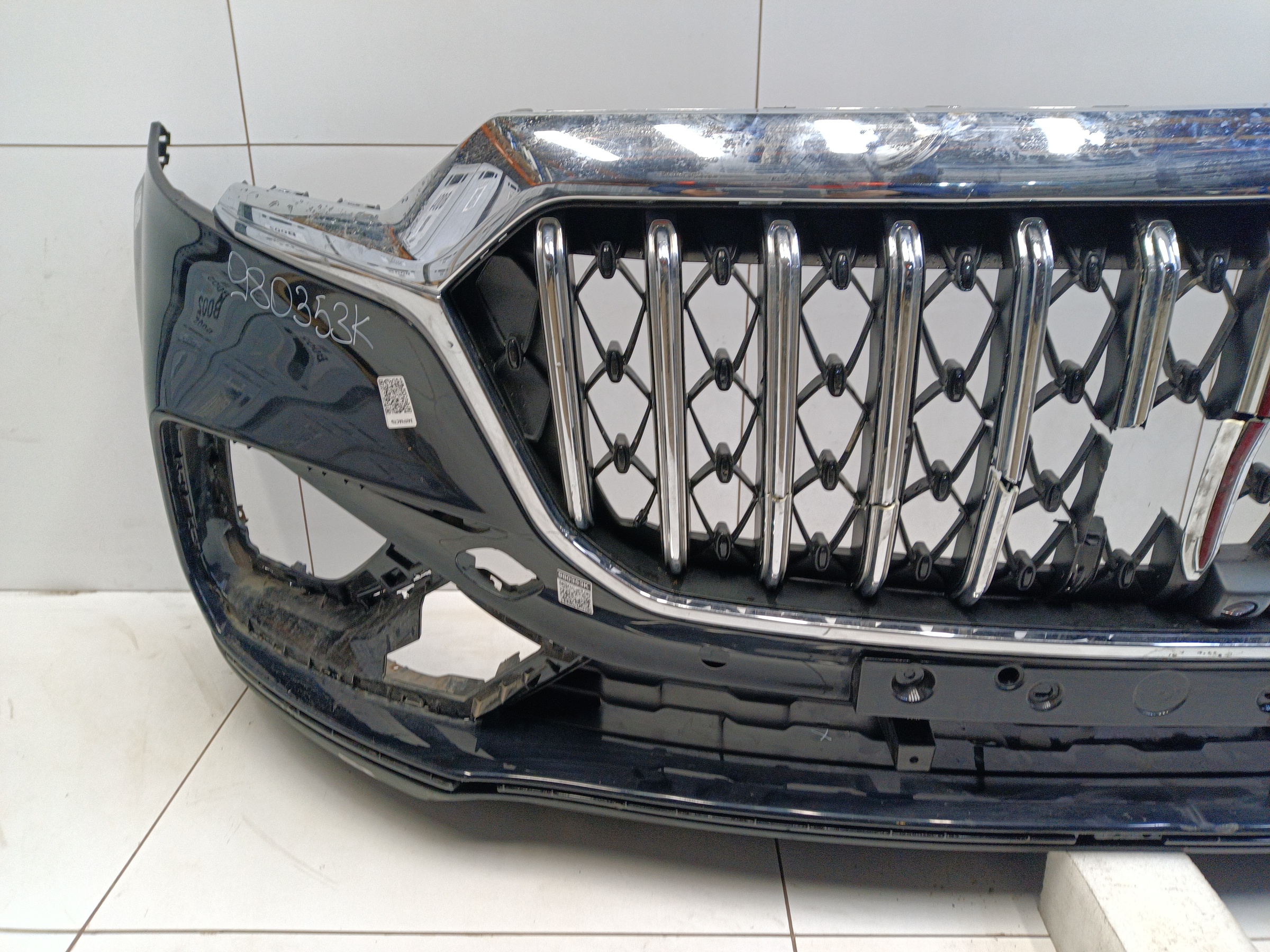 Бампер передний Hongqi HS5