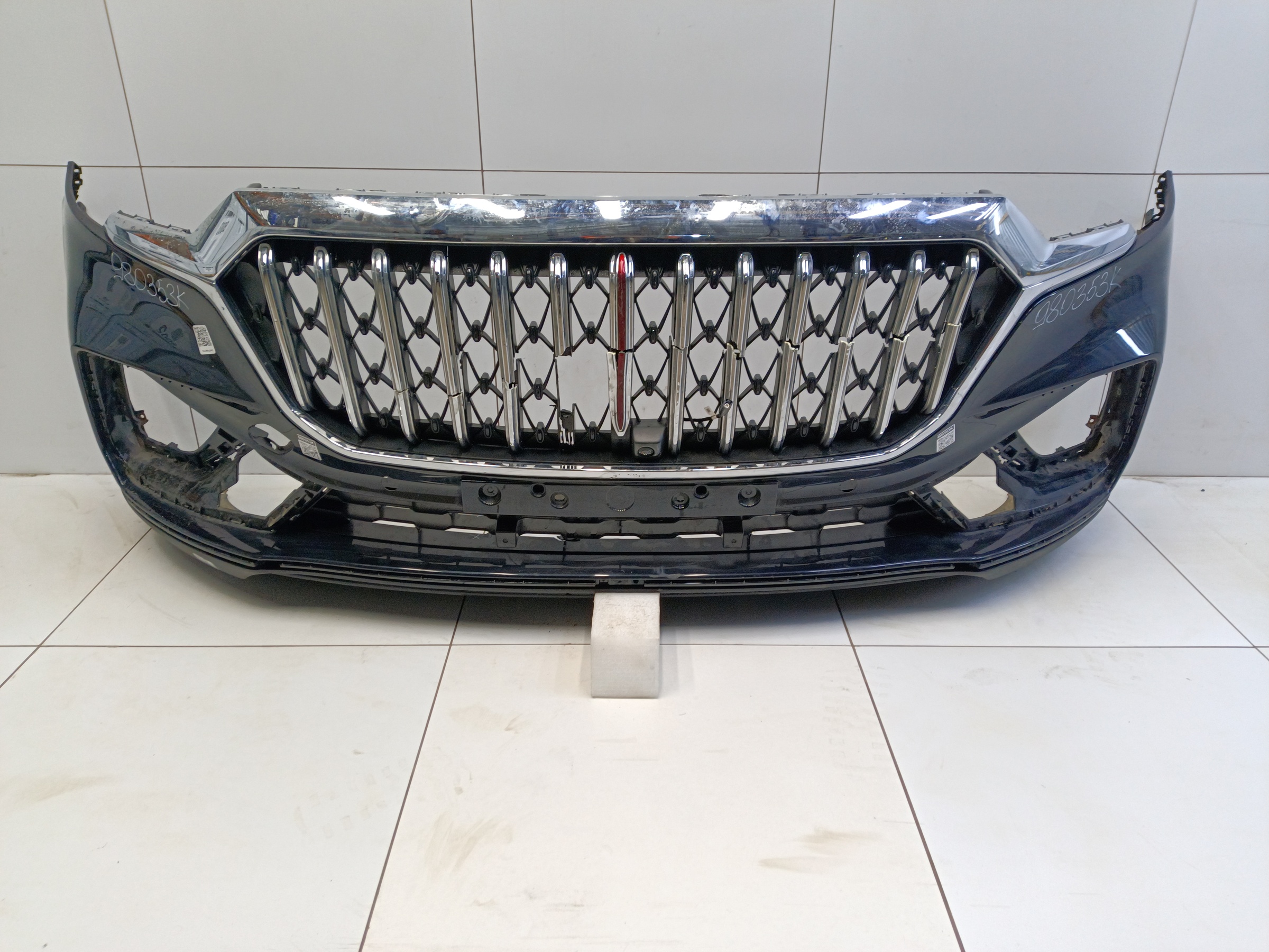 Бампер передний Hongqi HS5