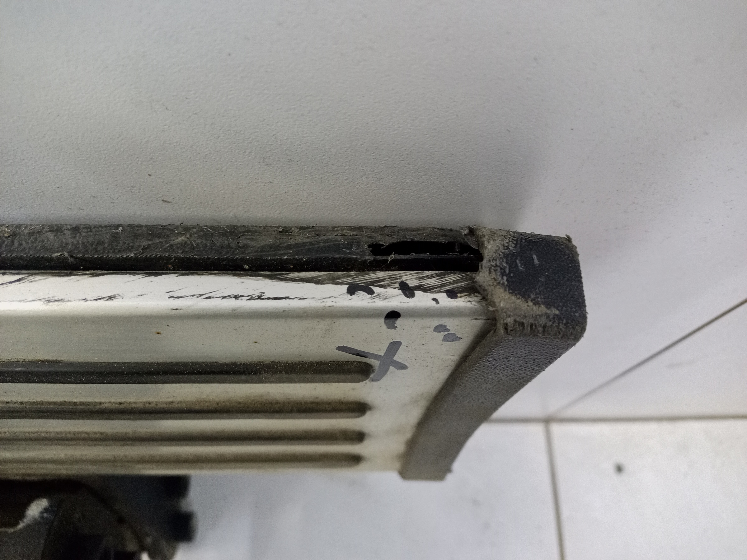 Подножка порога правого Tank 500