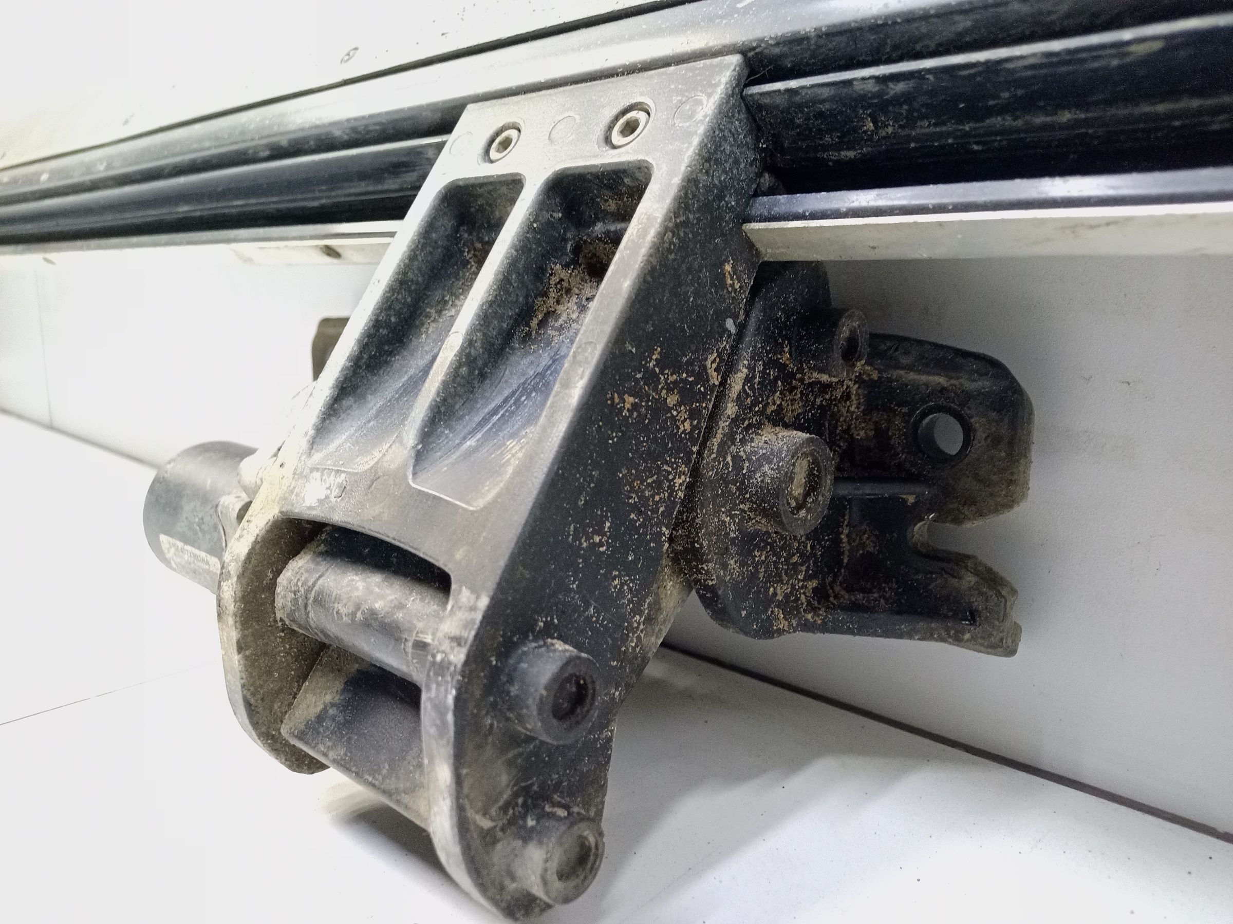 Подножка порога правого Tank 500