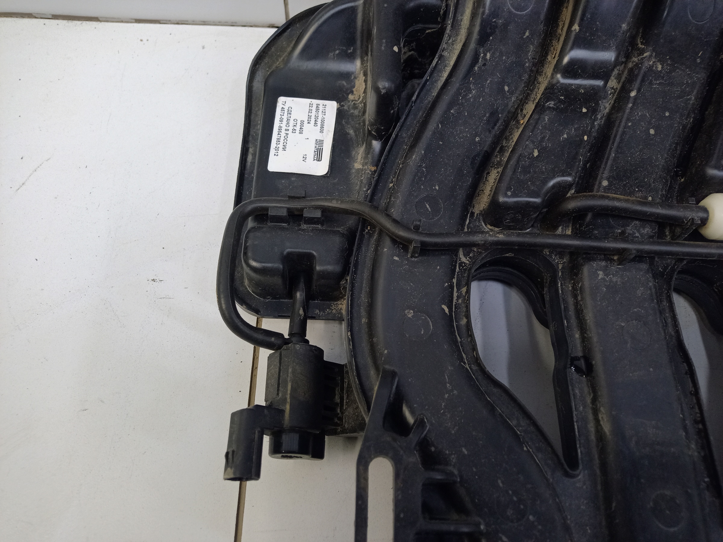 Коллектор впускной Lada Largus 1.6 16кл