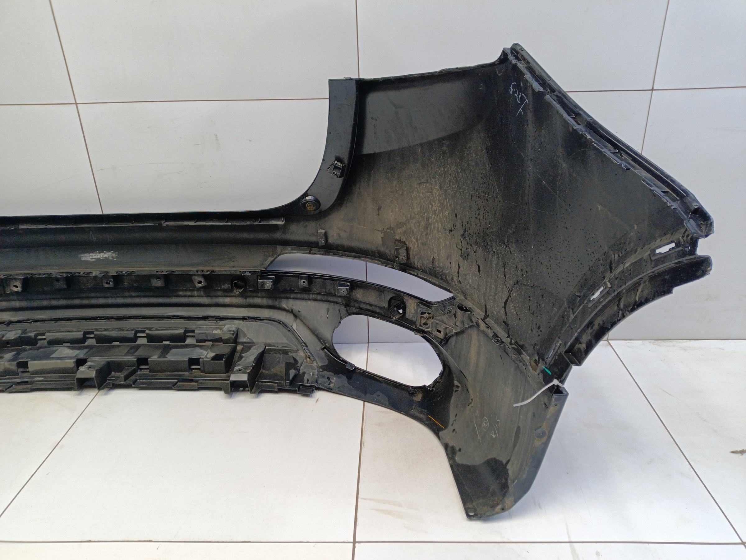 Бампер задний верхняя часть Geely Tugella