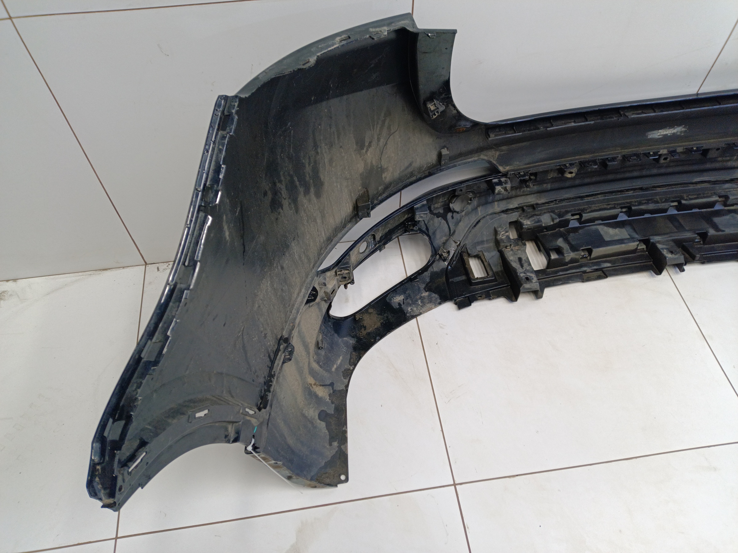 Бампер задний верхняя часть Geely Tugella