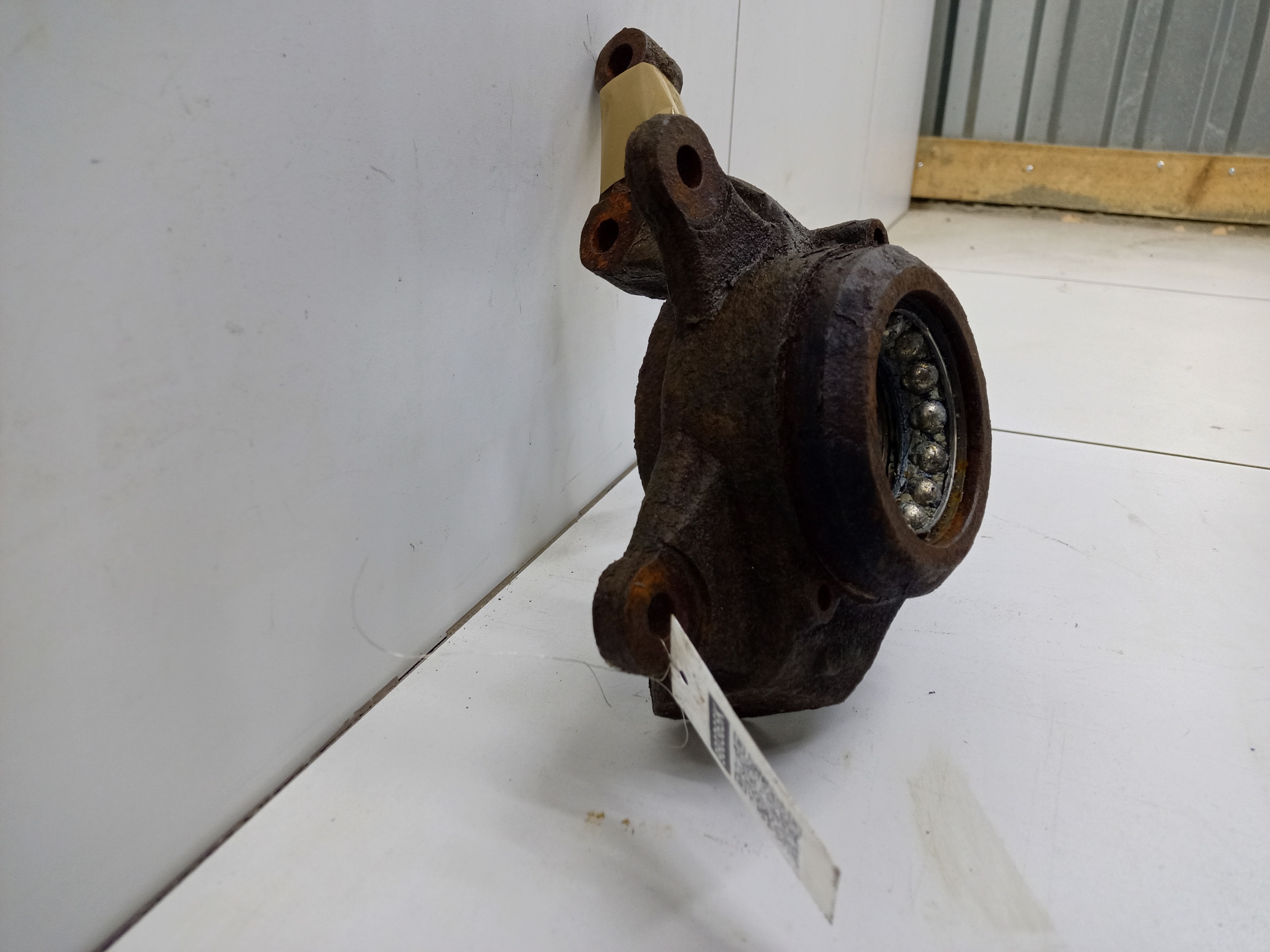 Кулак поворотный передний левый Hyundai Santa Fe 4