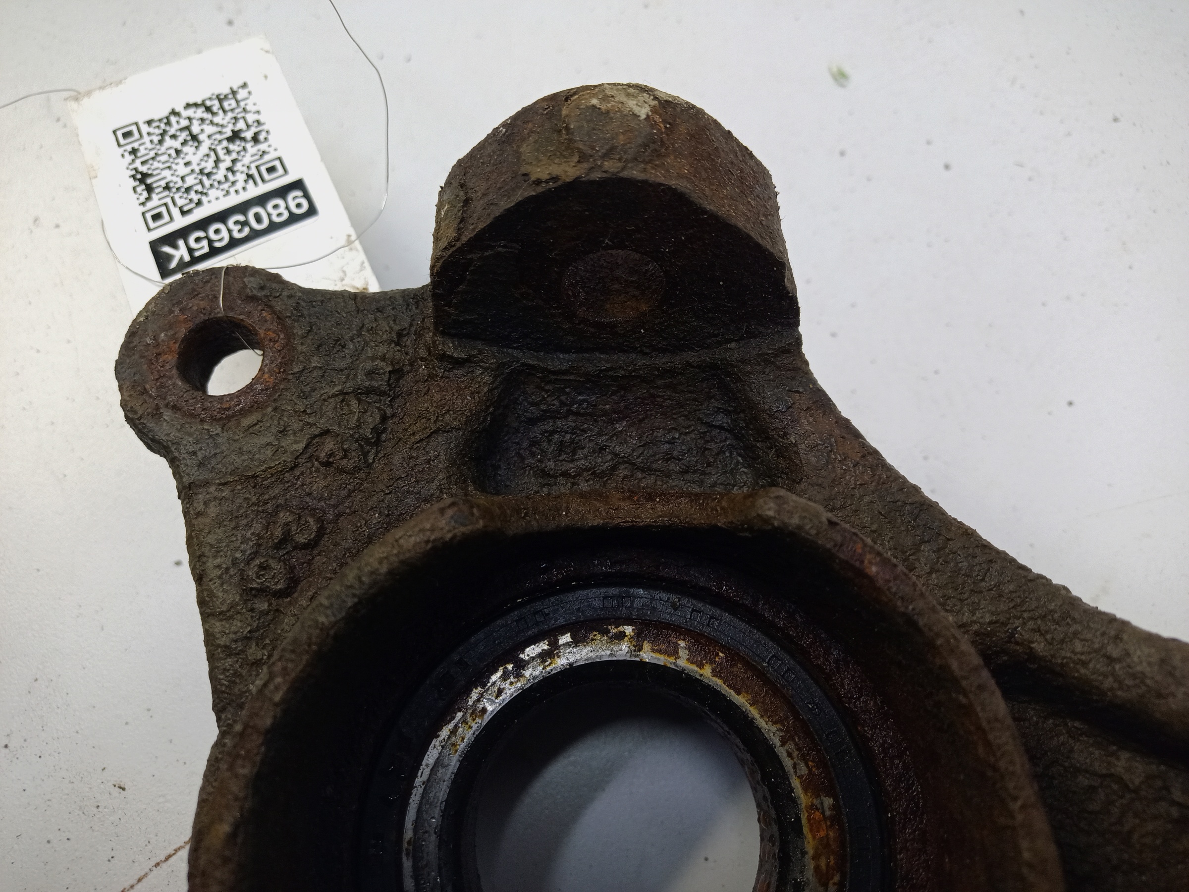 Кулак поворотный передний левый Hyundai Santa Fe 4