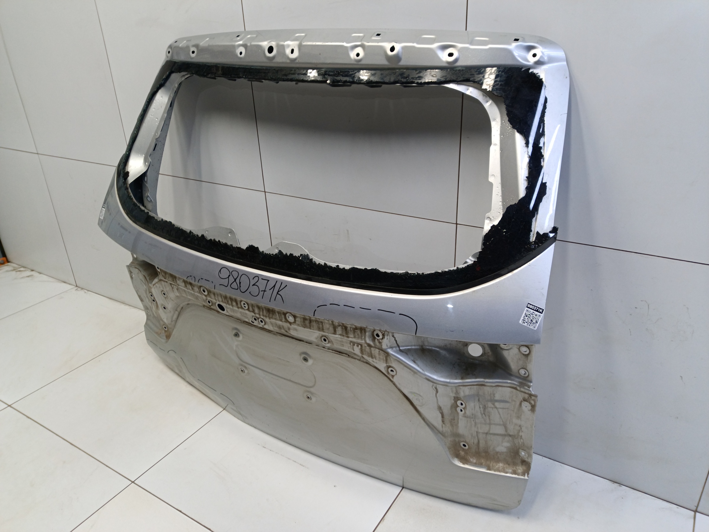 Крышка багажника Haval M6 2