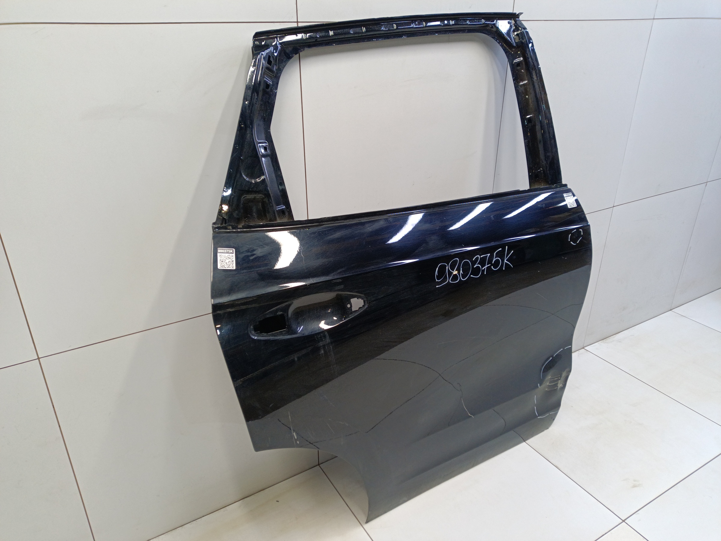 Дверь задняя правая Haval Jolion без молдинга