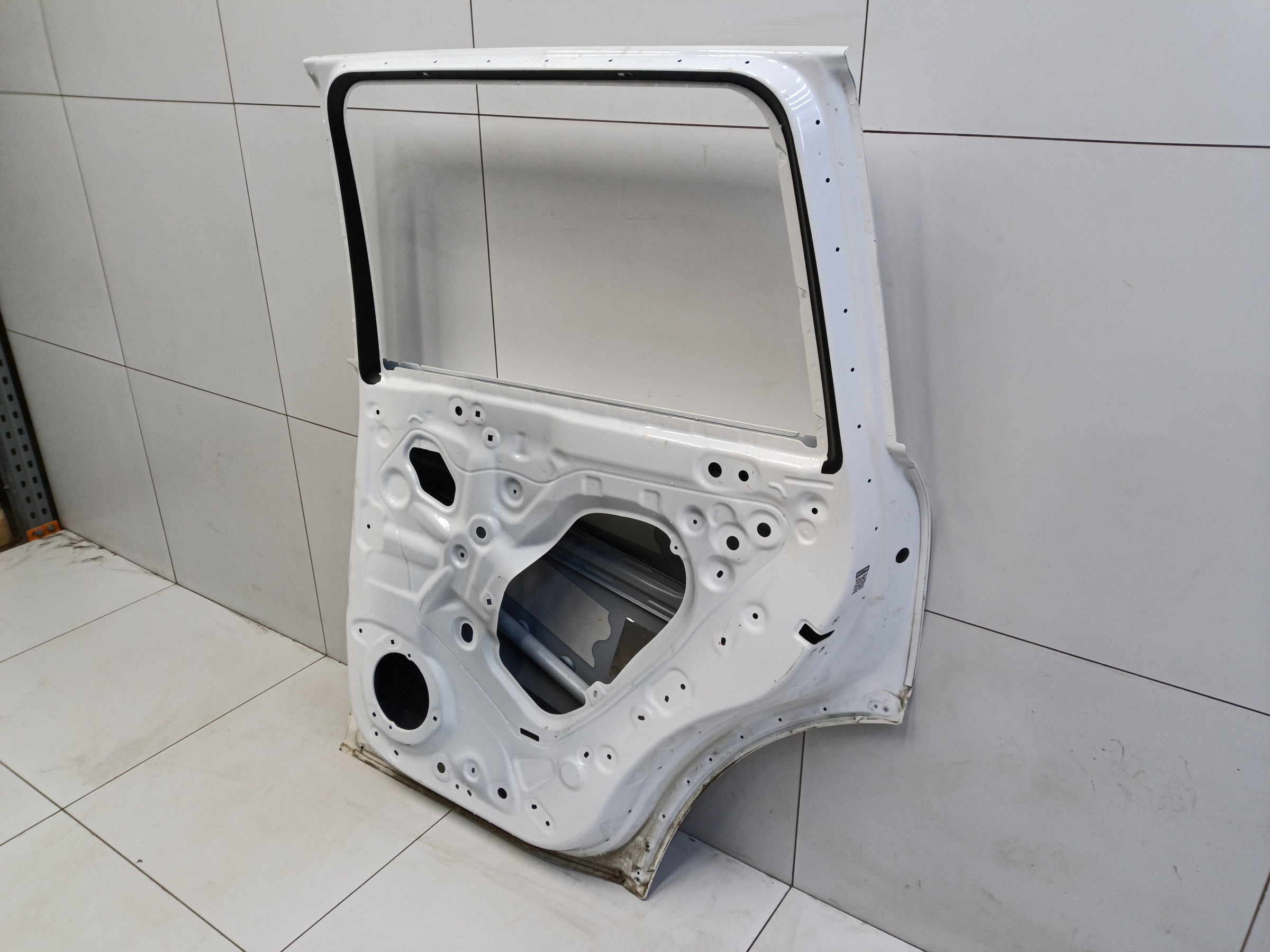 Дверь задняя правая Tank 500