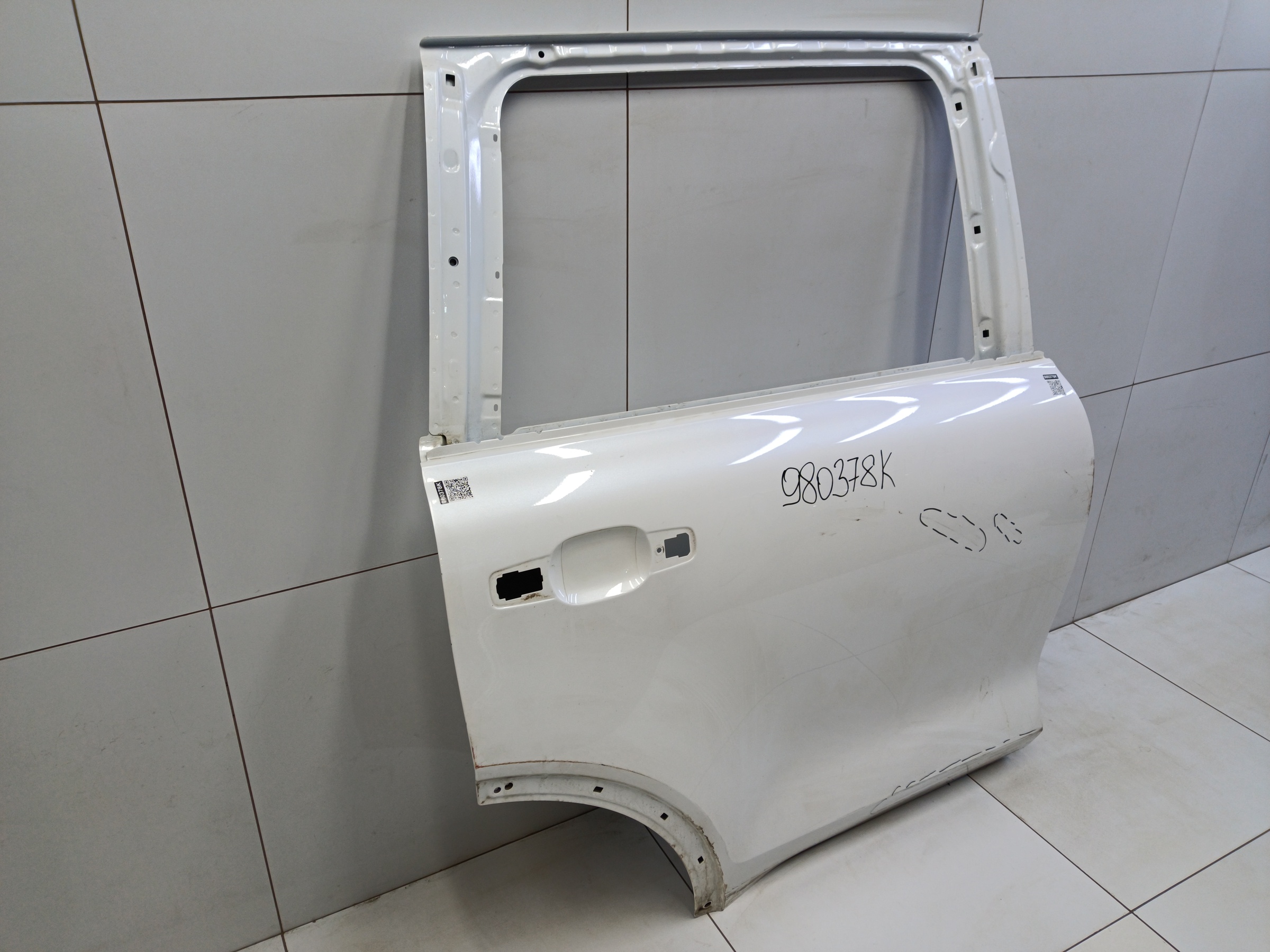 Дверь задняя правая Tank 500