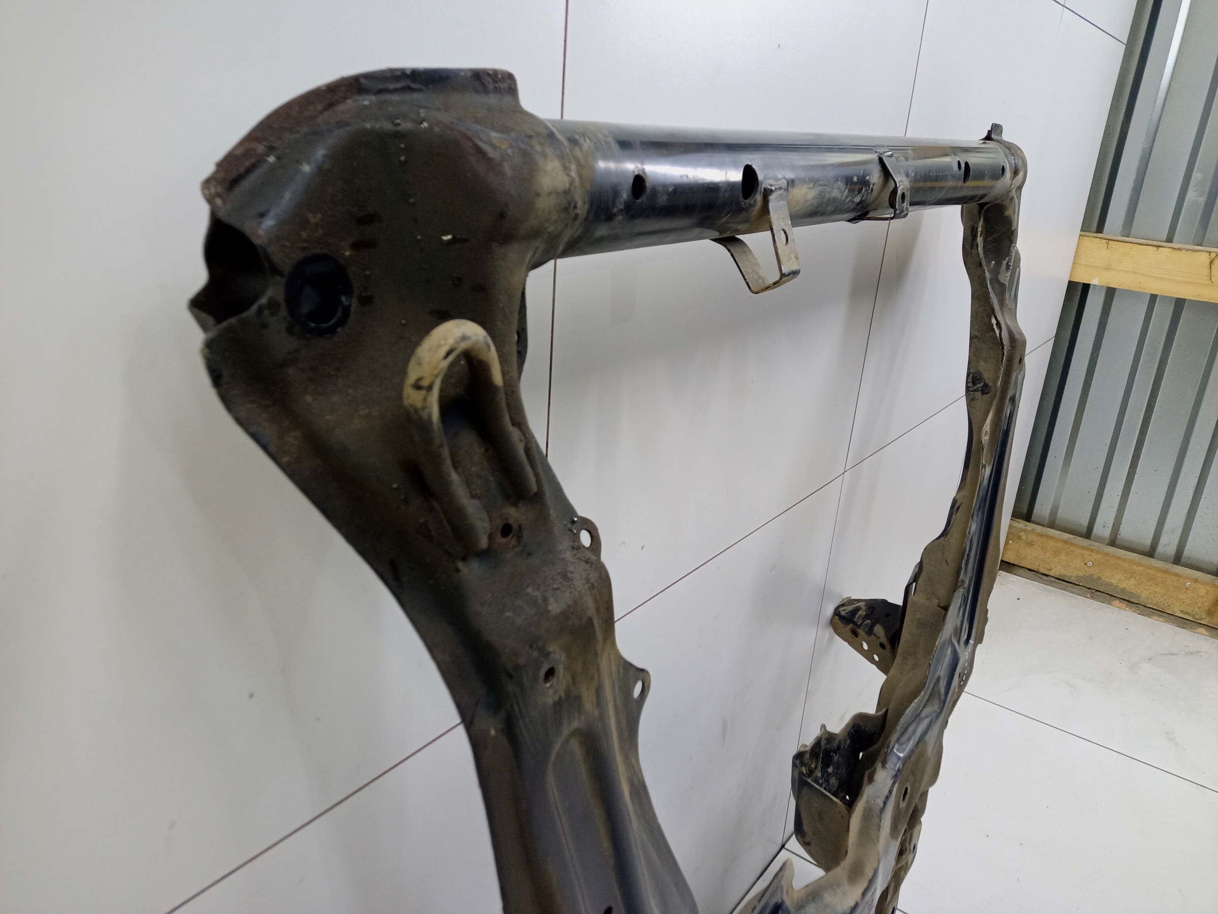 Подрамник передний Haval M6 2