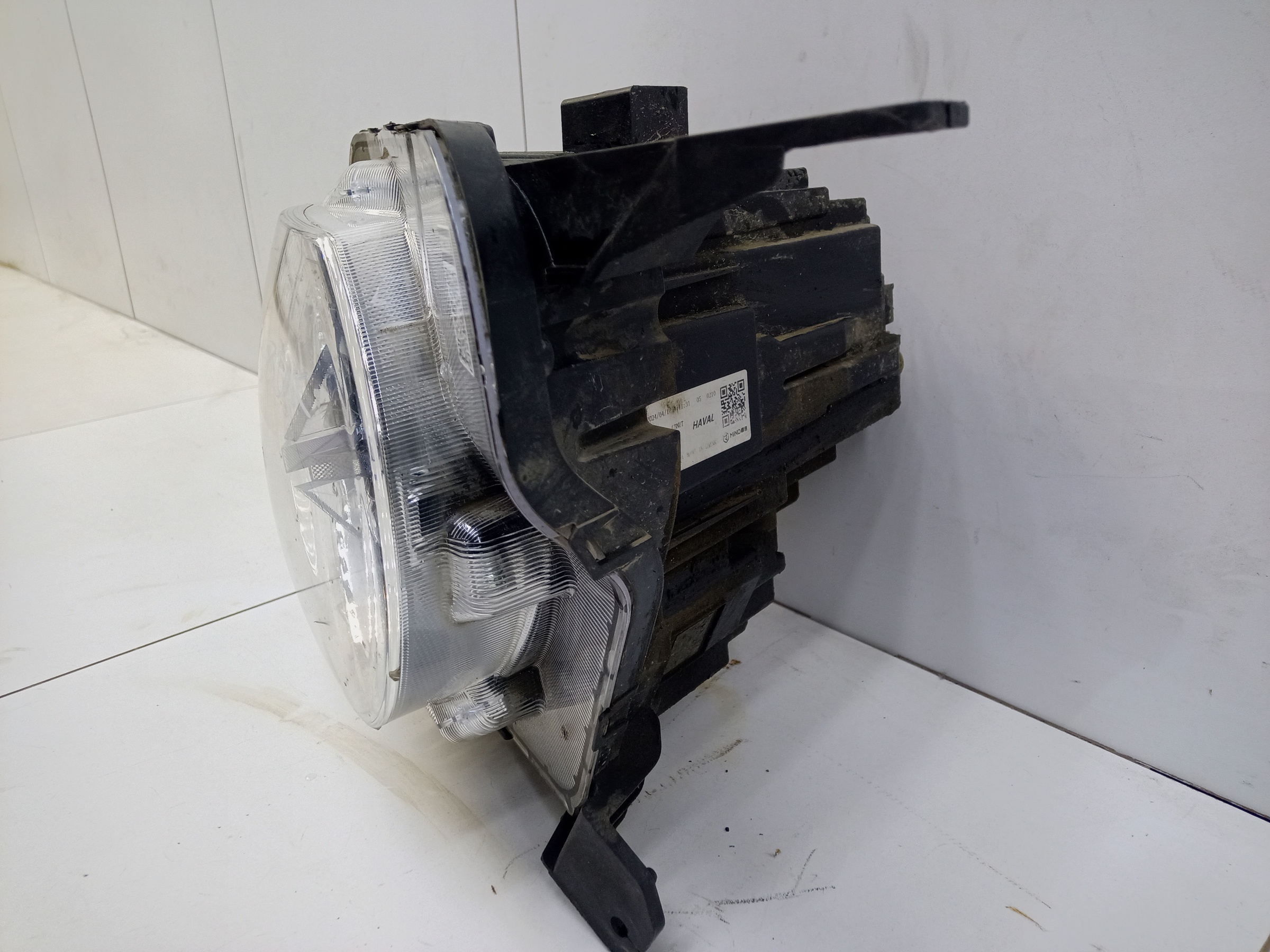 Фара передняя правая Haval H3 LED