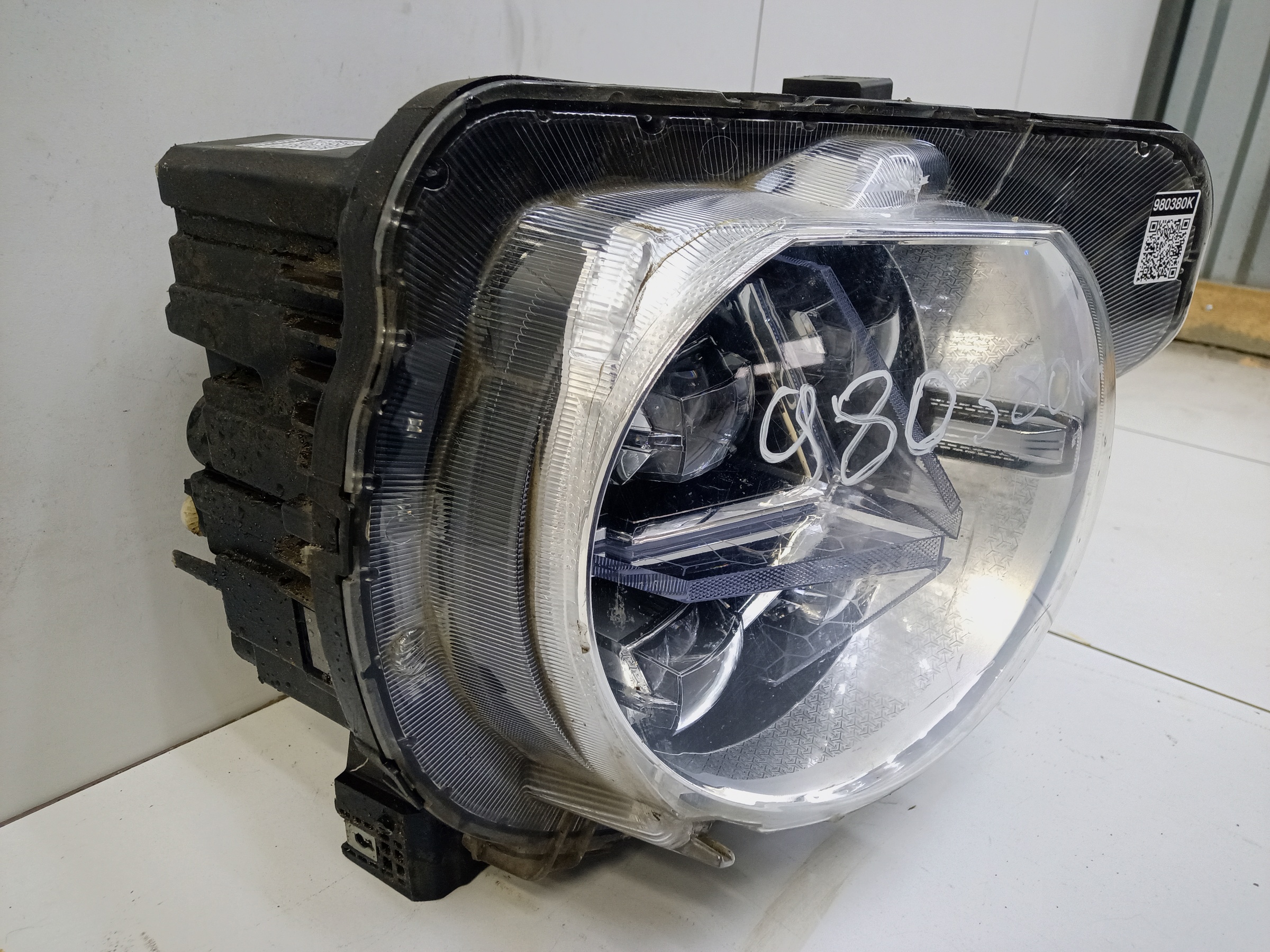 Фара передняя правая Haval H3 LED