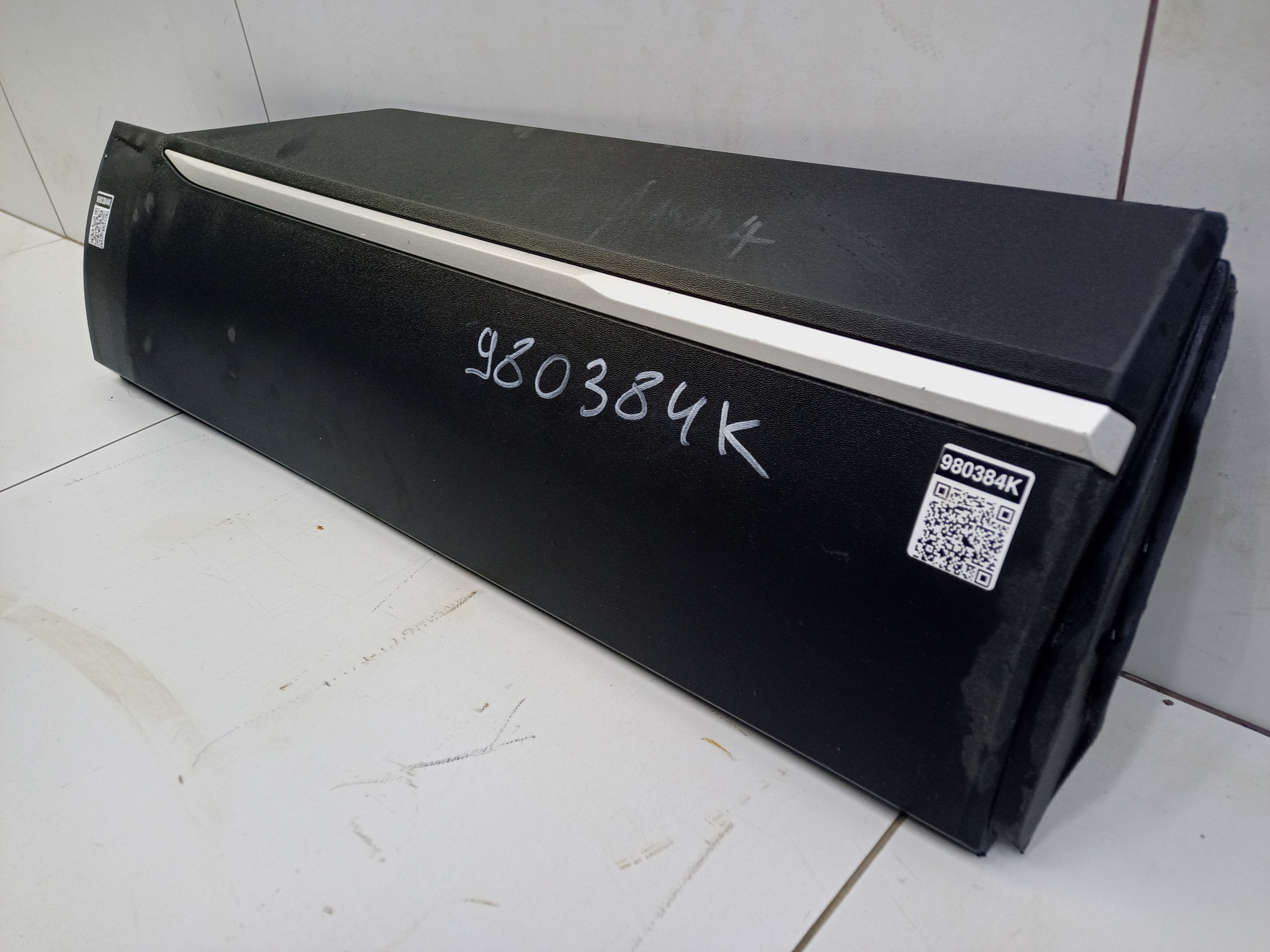 Накладка двери задней правой Haval F7 2