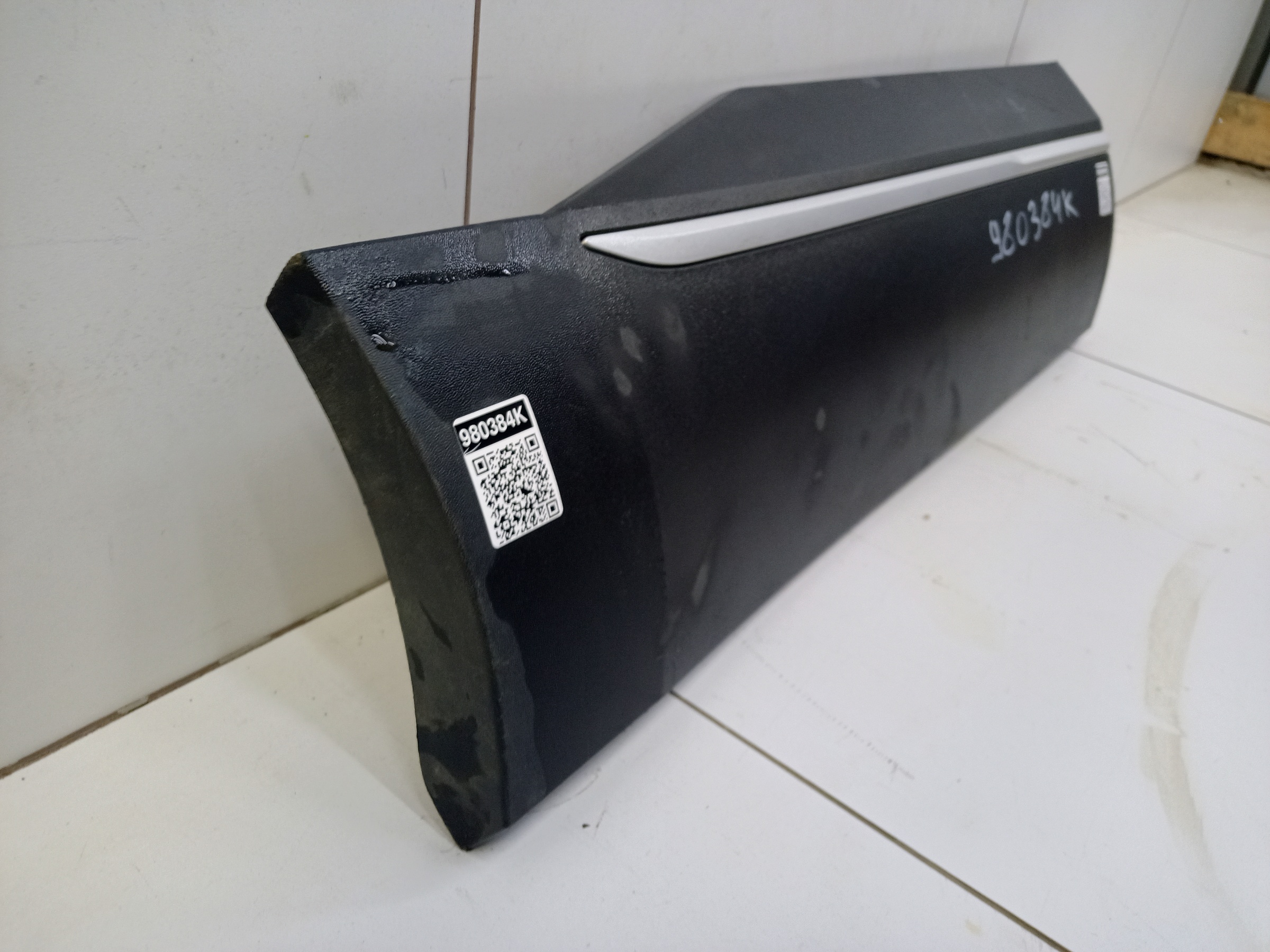 Накладка двери задней правой Haval F7 2