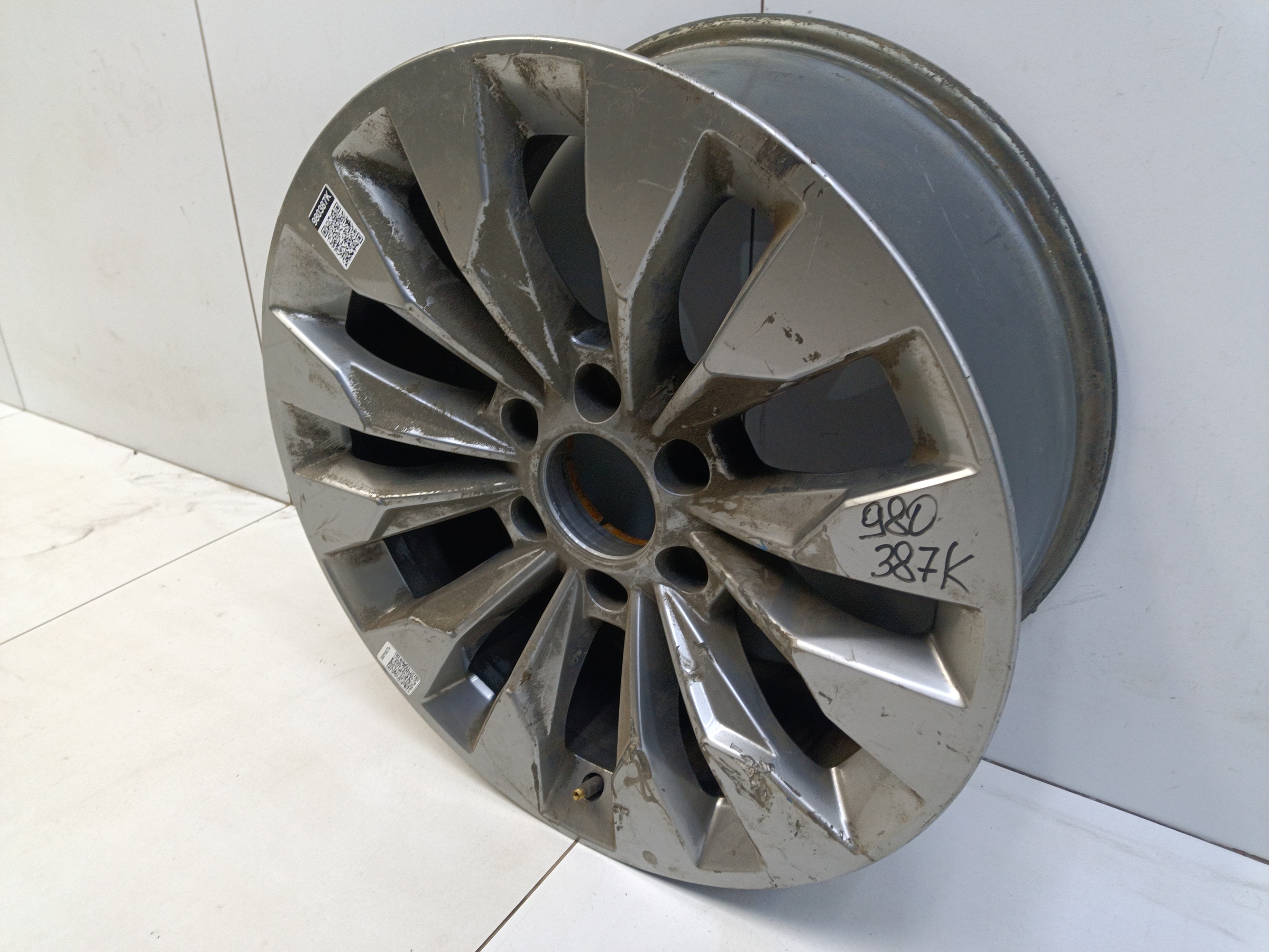 Диск колеса литой Tank 500 R19 серый