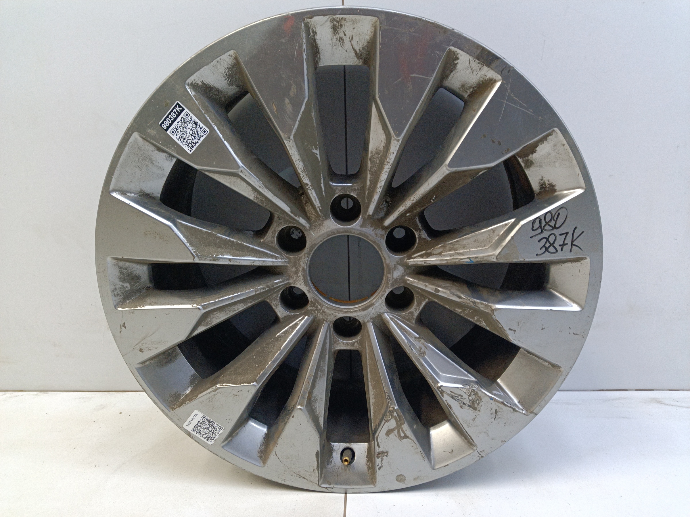 Диск колеса литой Tank 500 R19 серый