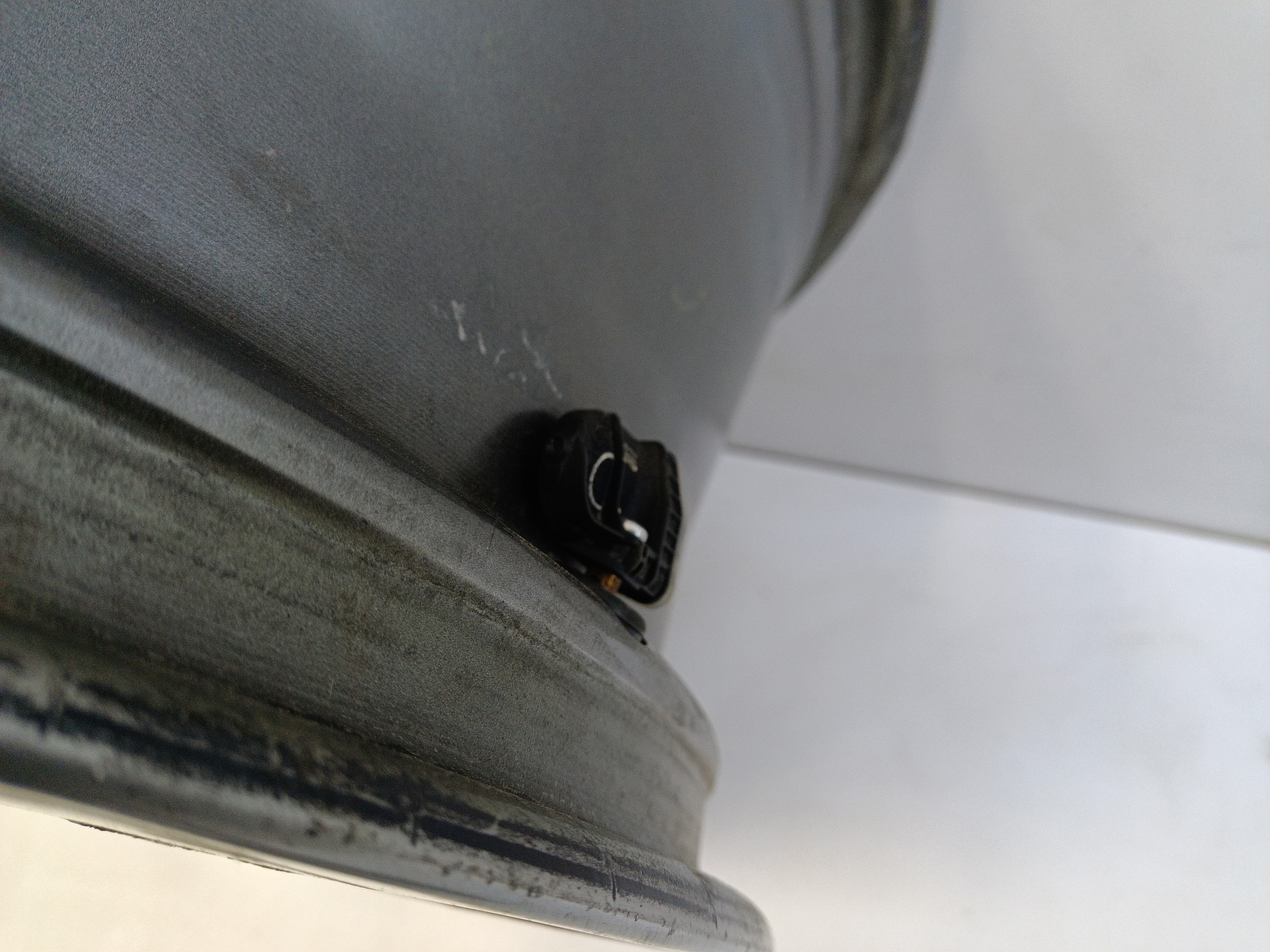 Диск колеса литой Tank 500 R19 серый