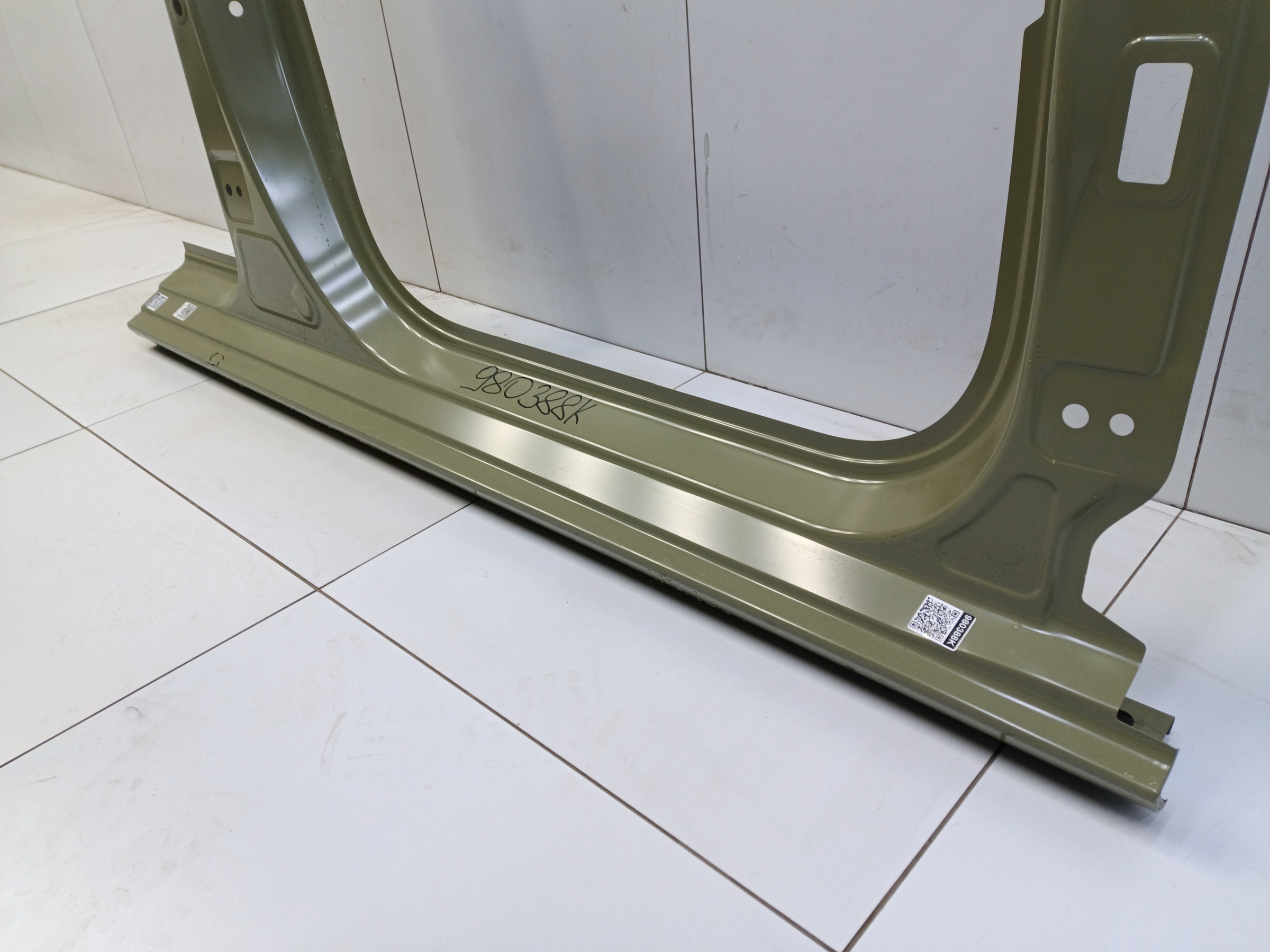 Панель кузова боковая правая Haval Jolion