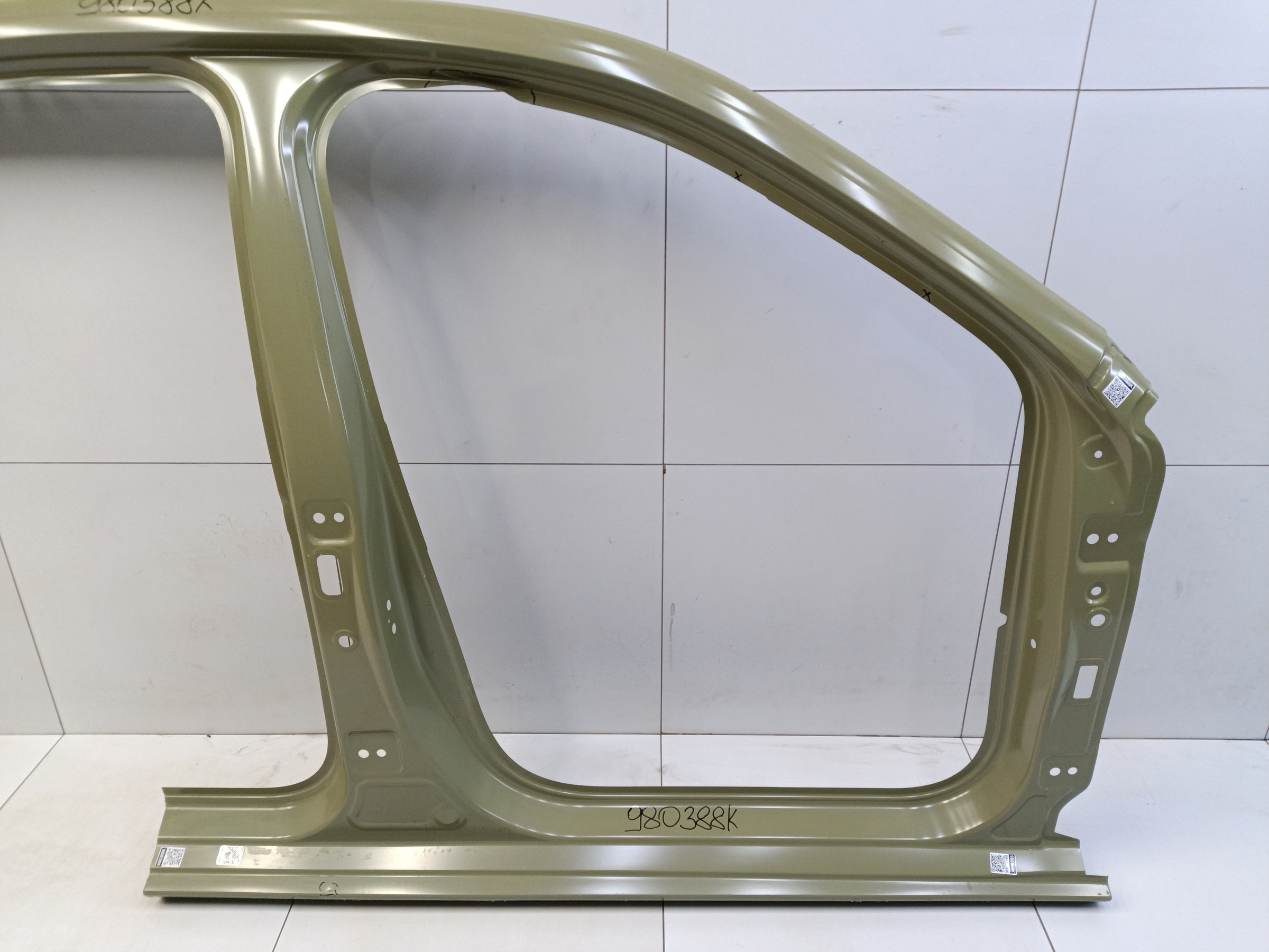 Панель кузова боковая правая Haval Jolion