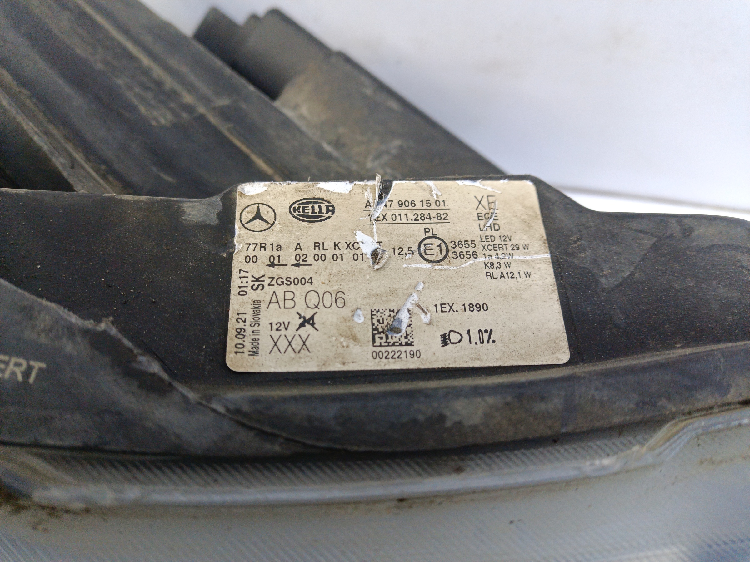 Фара передняя правая Mercedes-Benz V-Klasse W447  LED