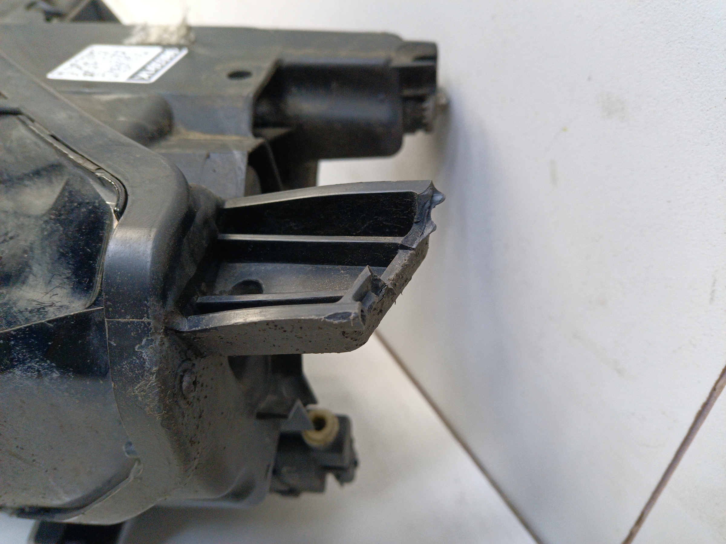 Фара передняя левая Geely Coolray LED