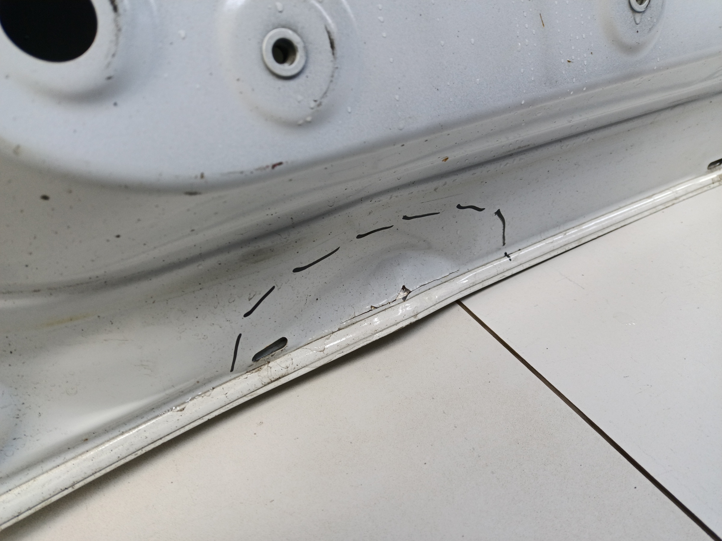 Крышка багажника Geely Atlas Pro