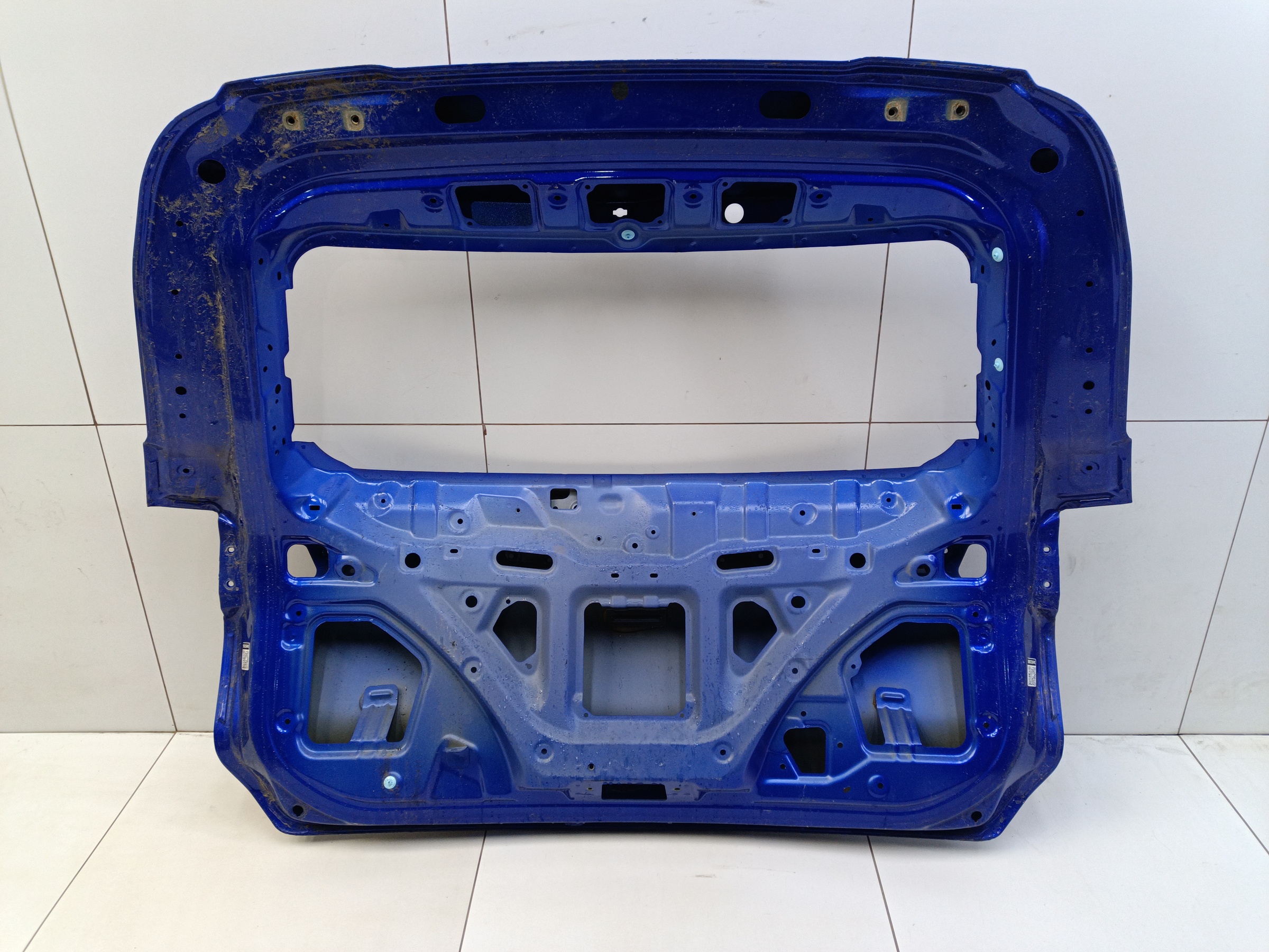 Крышка багажника Chery Tiggo 8 с датчиком защемления