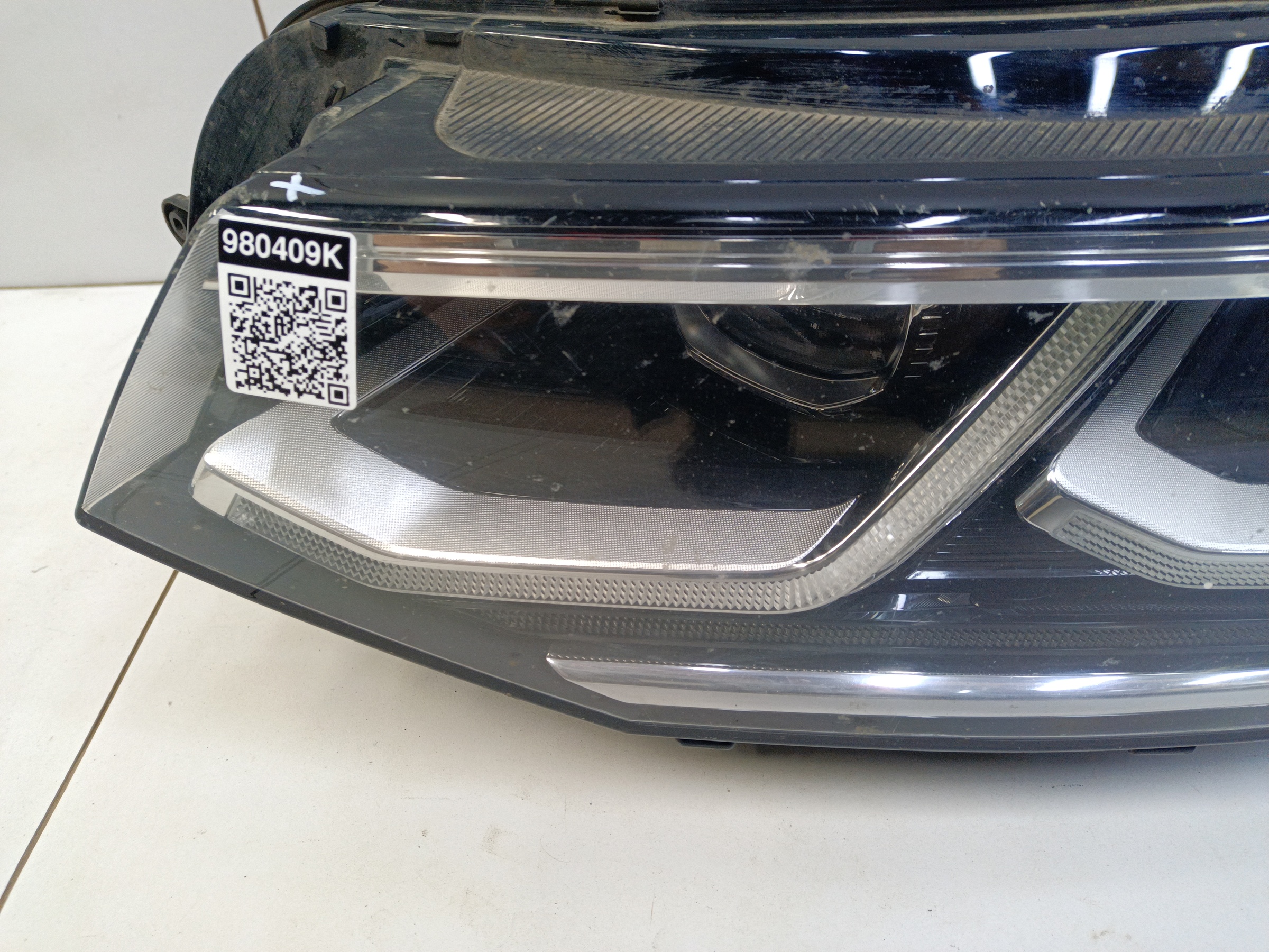 Фара передняя левая Volkswagen Tiguan 2 Restail LED