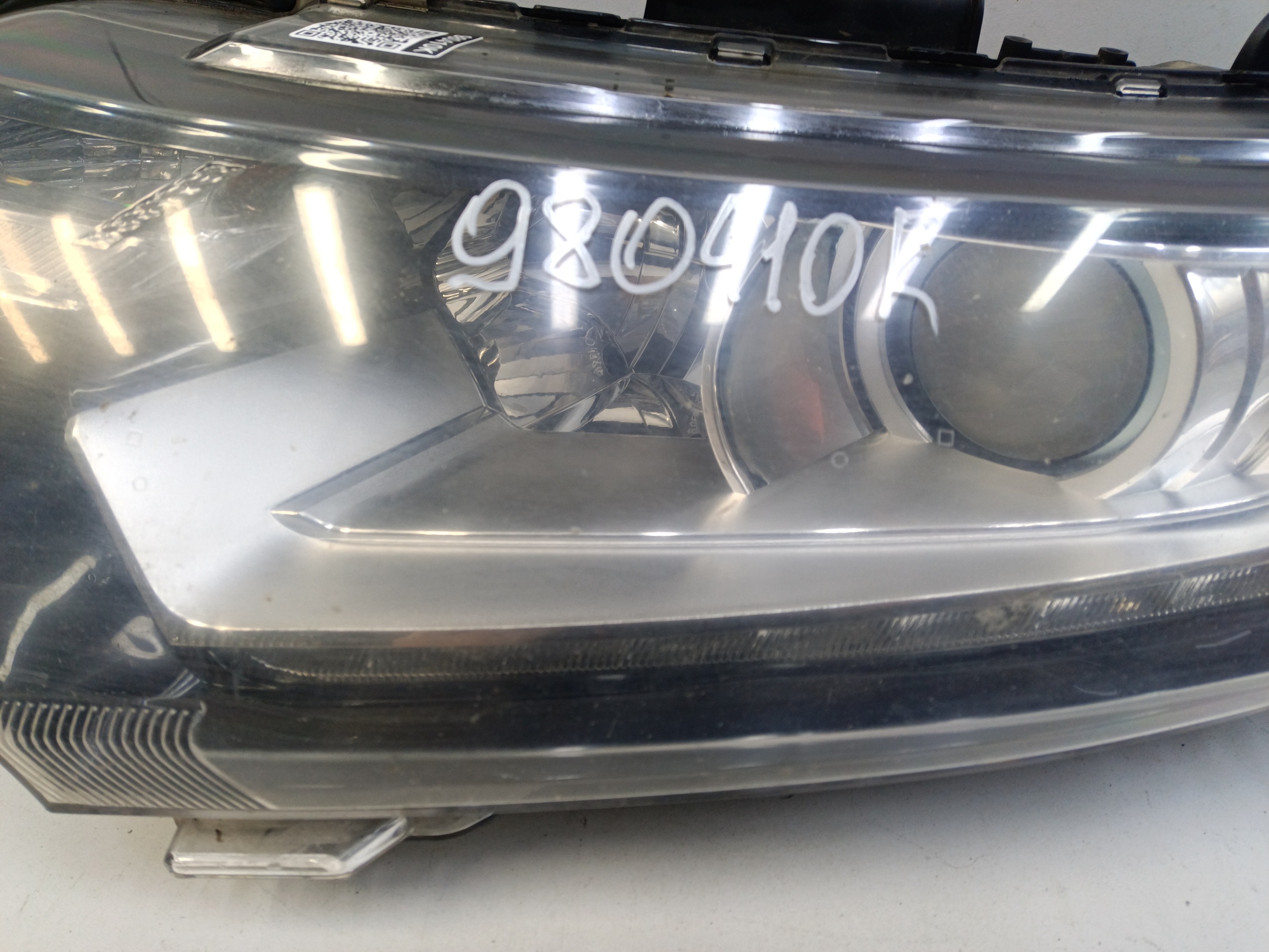 Фара передняя левая Mitsubishi Outlander 3 Restail 2 галоген