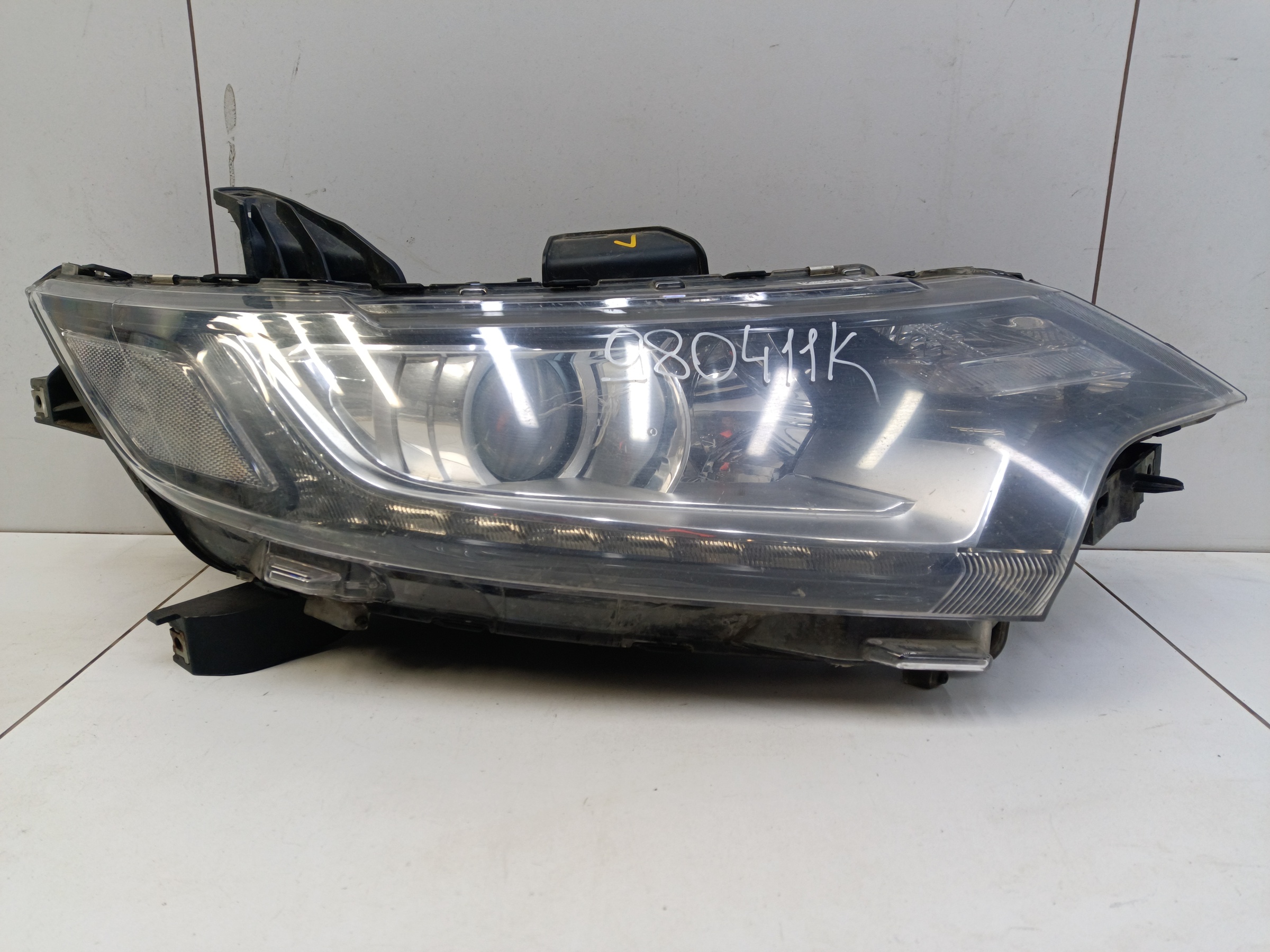 Фара передняя правая Mitsubishi Outlander 3 Restail 2 галоген