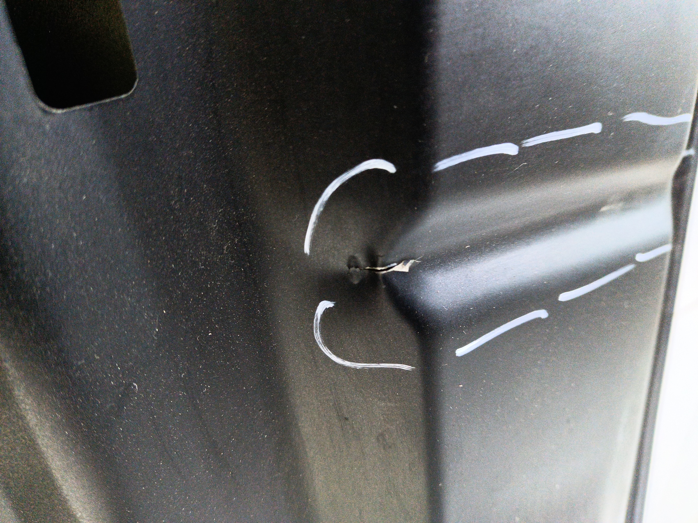 Капот Hongqi HS5