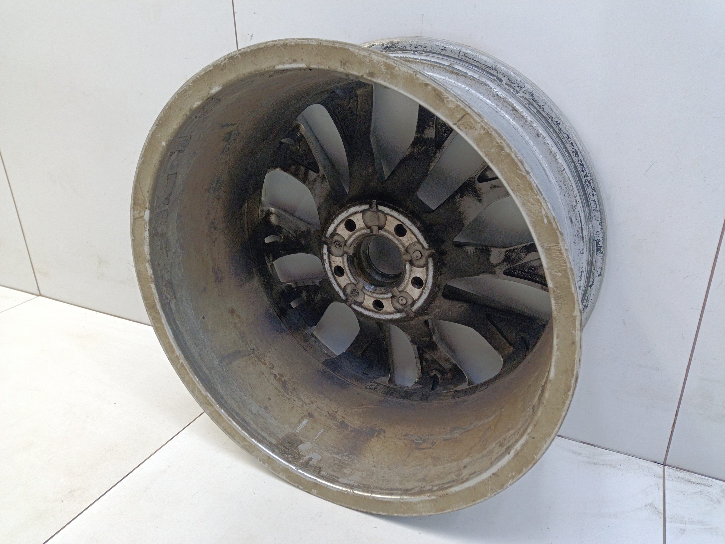 Диск колеса литой Volkswagen Touareg 3 R18