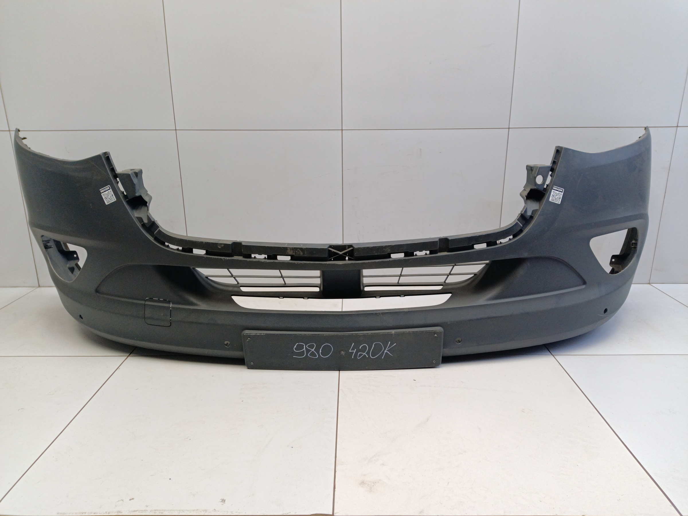 Бампер передний Mercedes Benz Sprinter W910