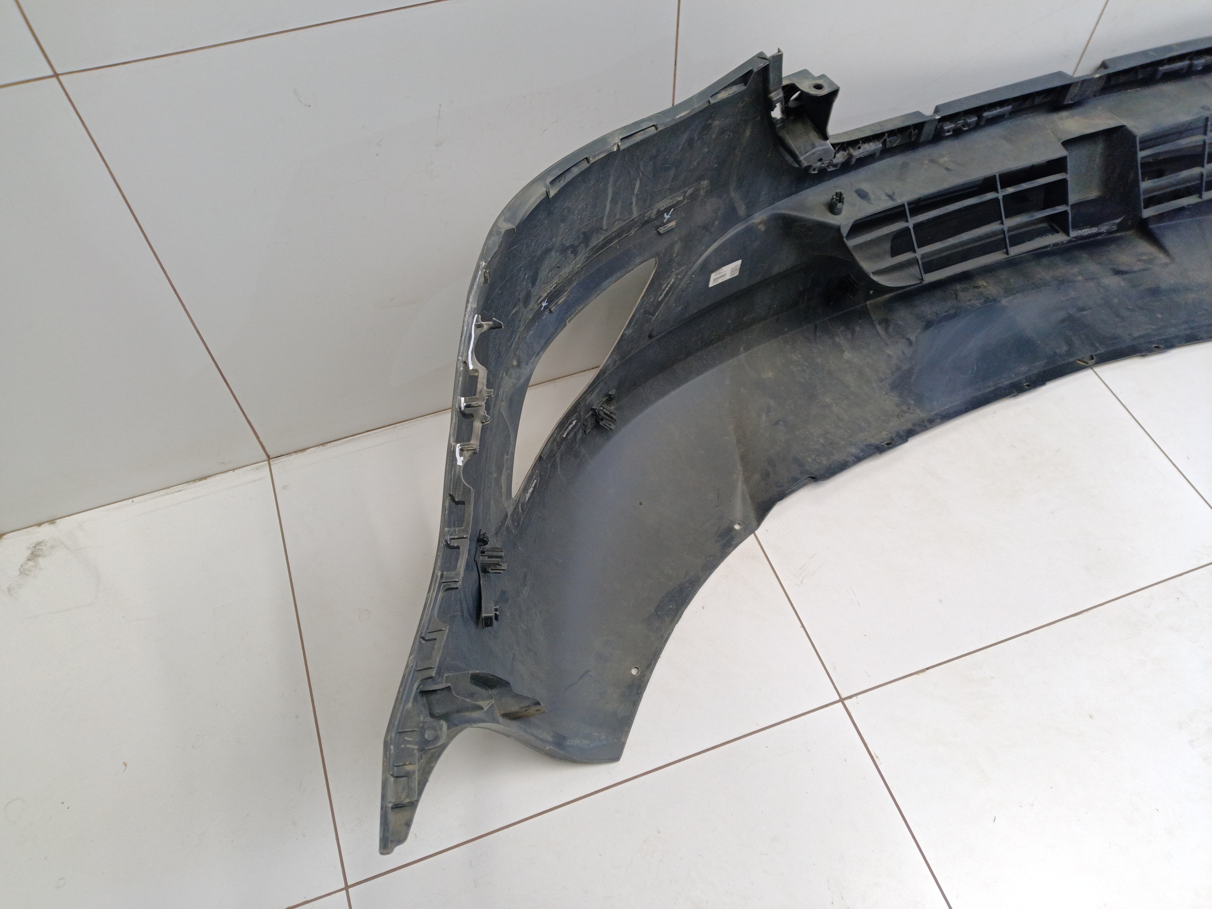 Бампер передний Mercedes Benz Sprinter W910