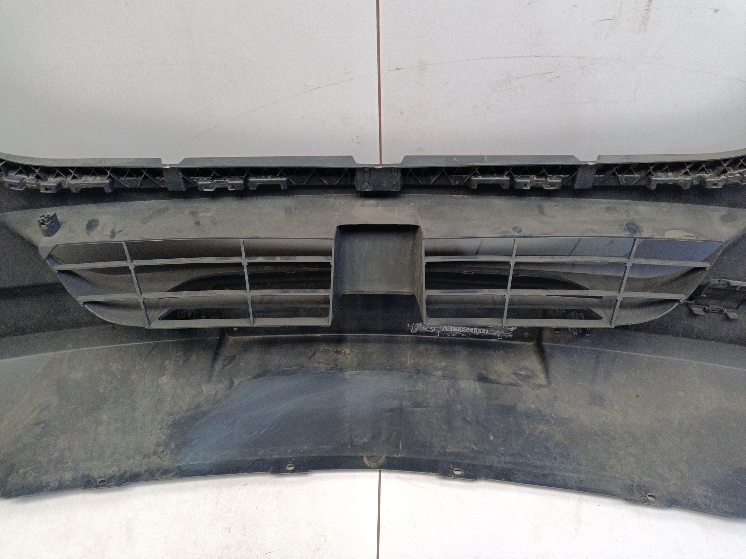 Бампер передний Mercedes Benz Sprinter W910