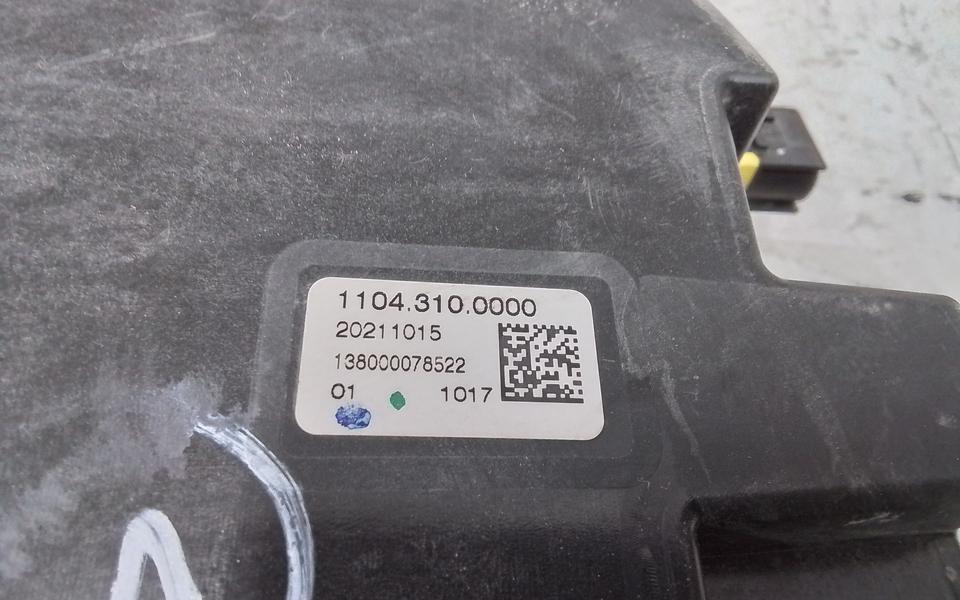 Фара ПТФ передняя правая Volvo FM 5 LED