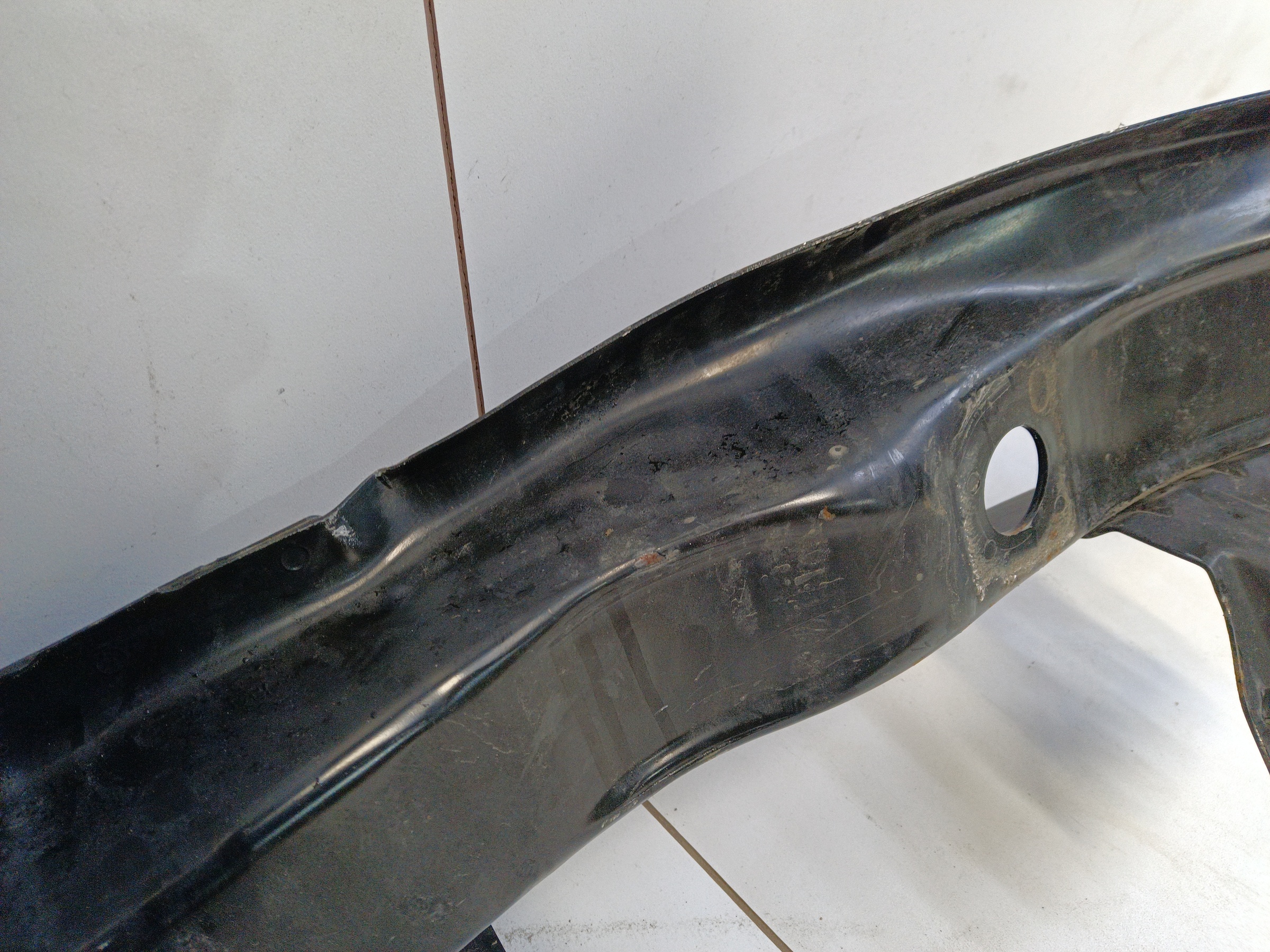 Усилитель пeреднегo бампepa Mercedes-Вenz V-Klasse W447 Restail