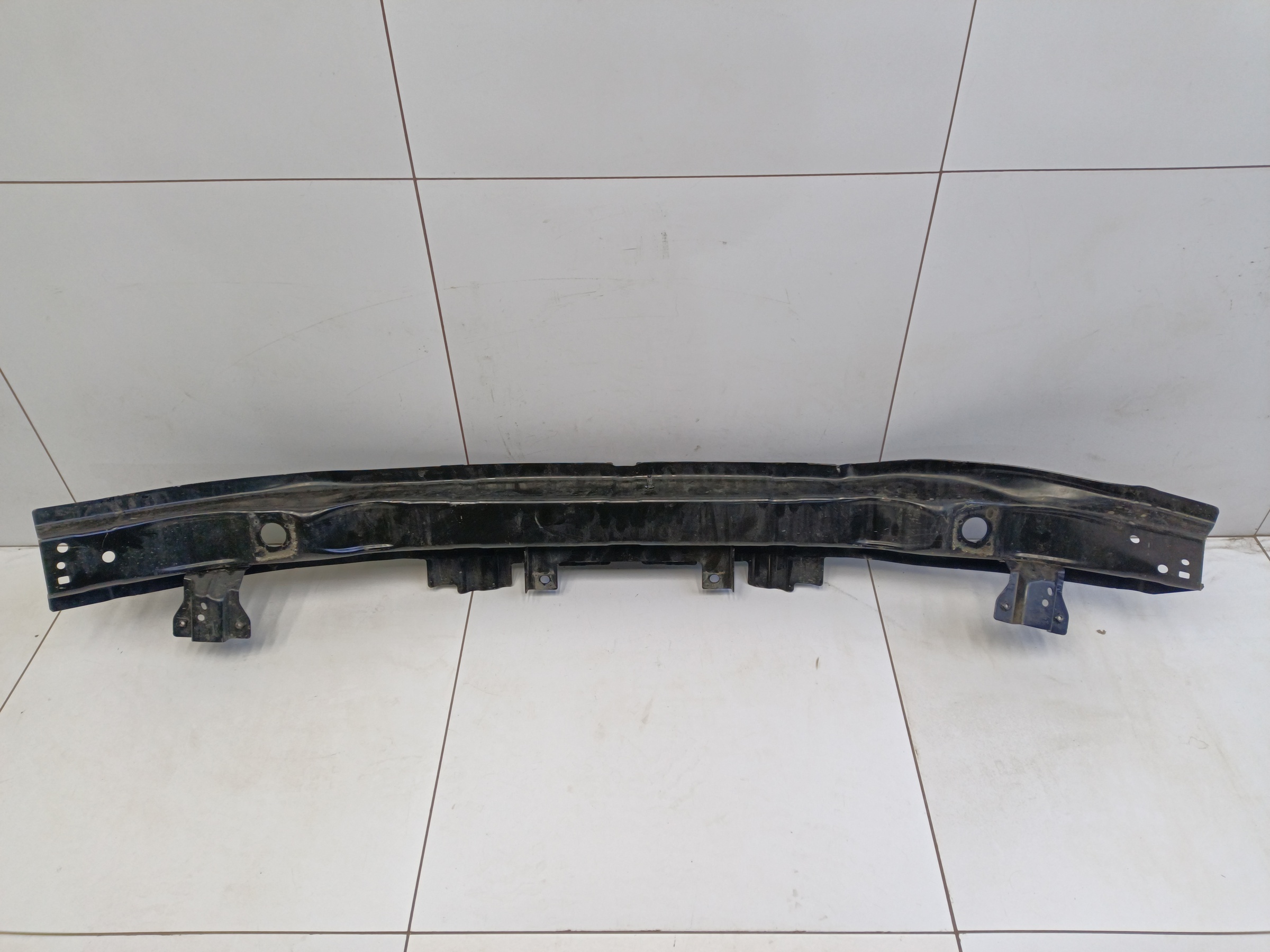 Усилитель пeреднегo бампepa Mercedes-Вenz V-Klasse W447 Restail