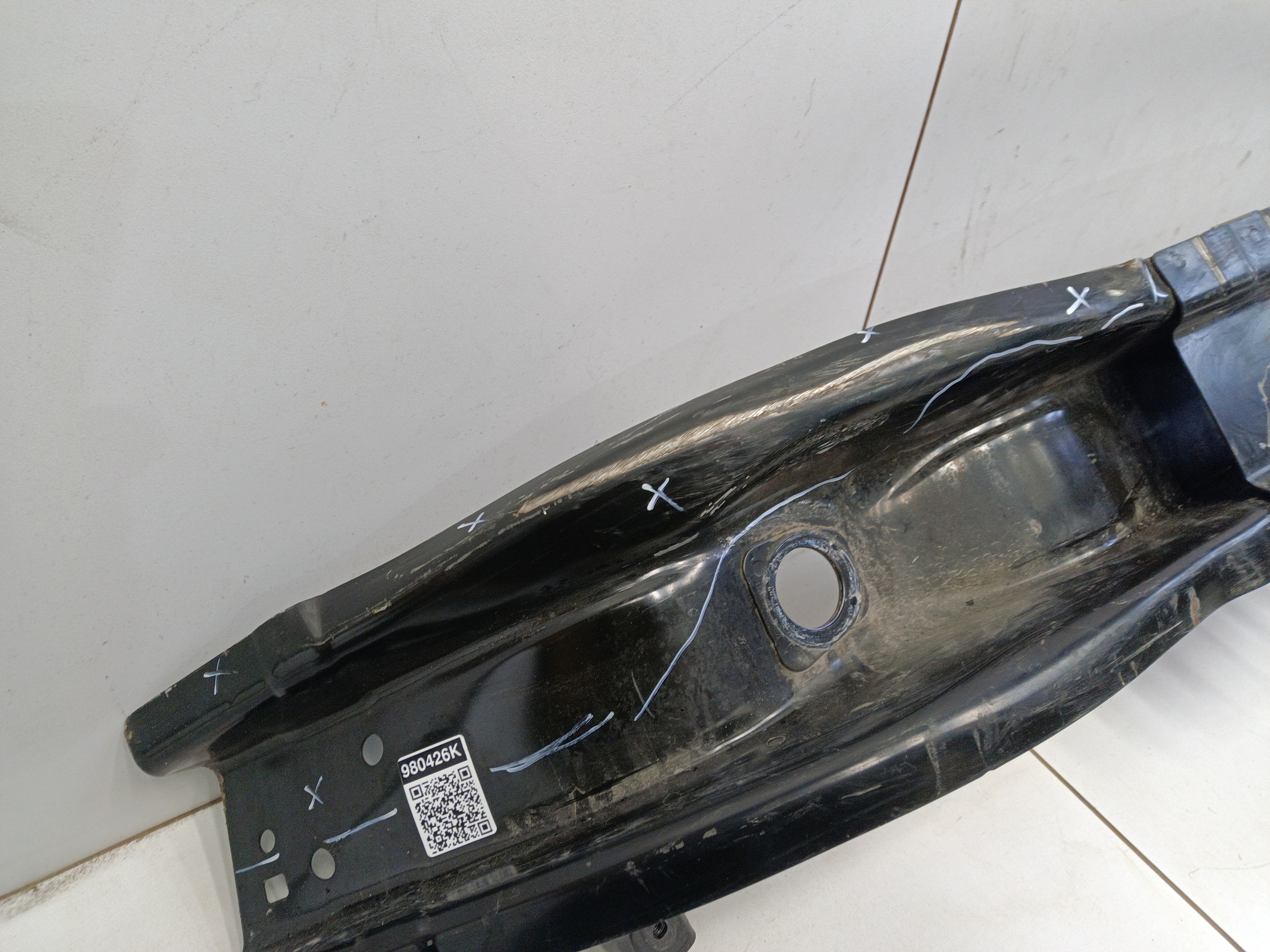 Усилитель пeреднегo бампepa Mercedes-Вenz V-Klasse W447 Restail