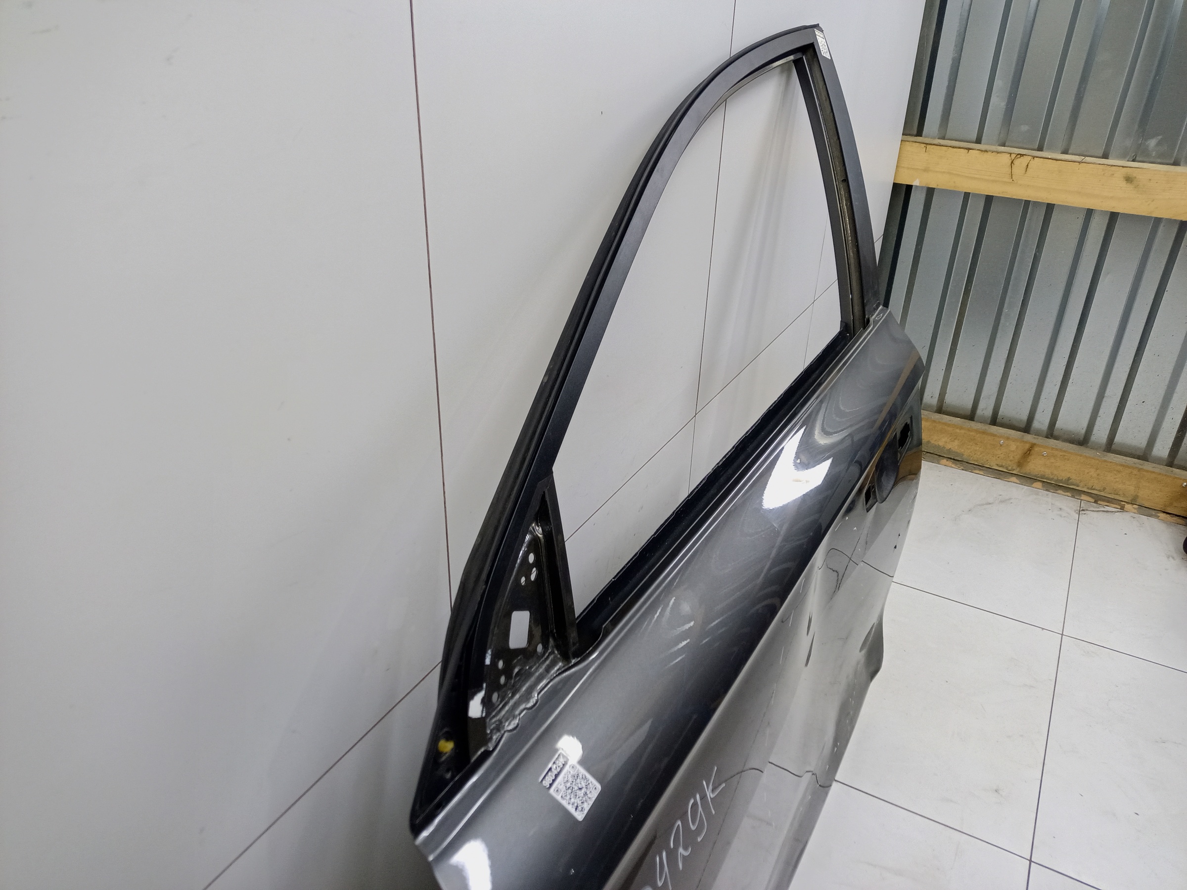 Дверь передняя левая Geely Emgrand 2