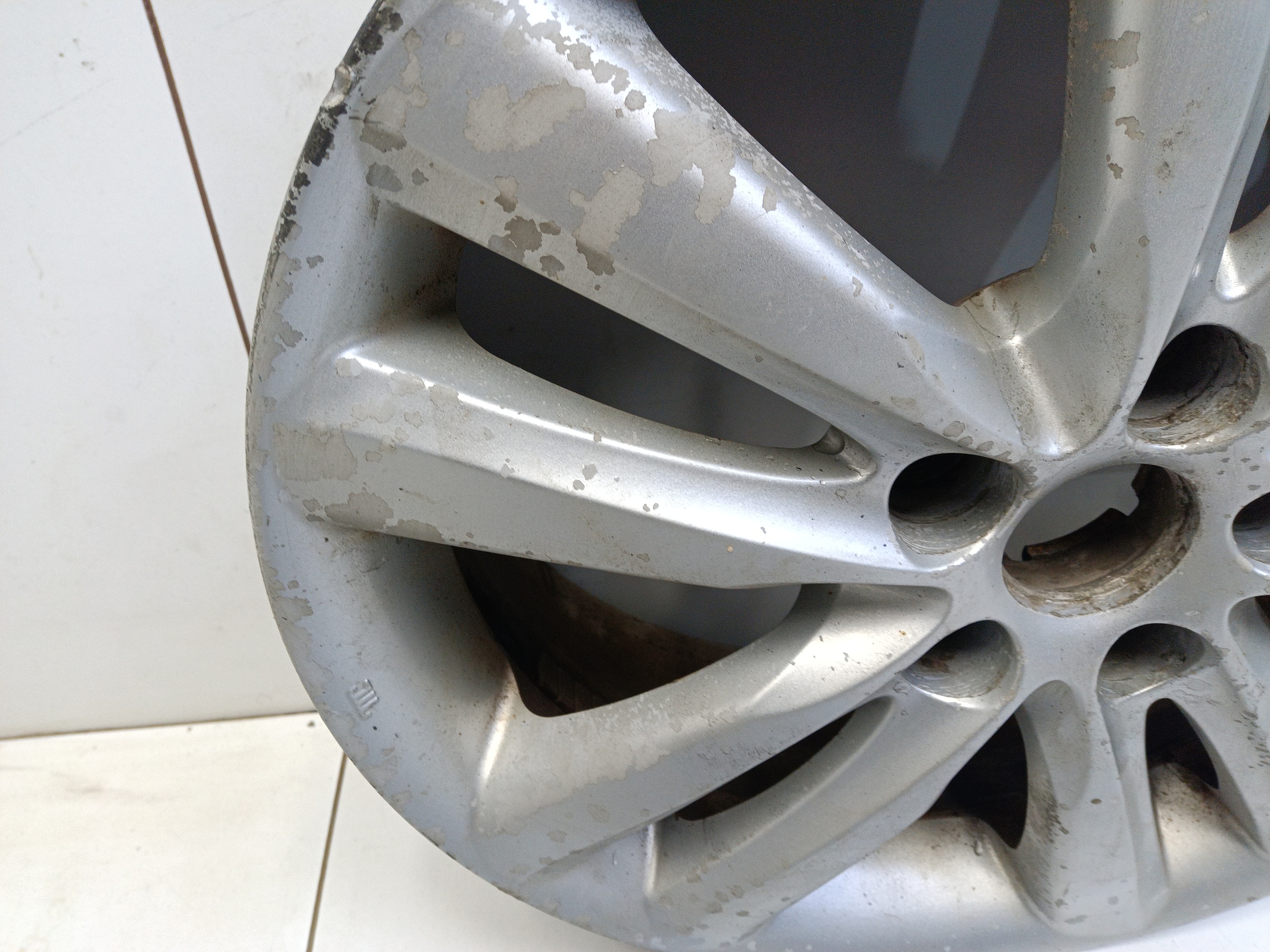 Диск колеса литой Hyundai ix35 R18