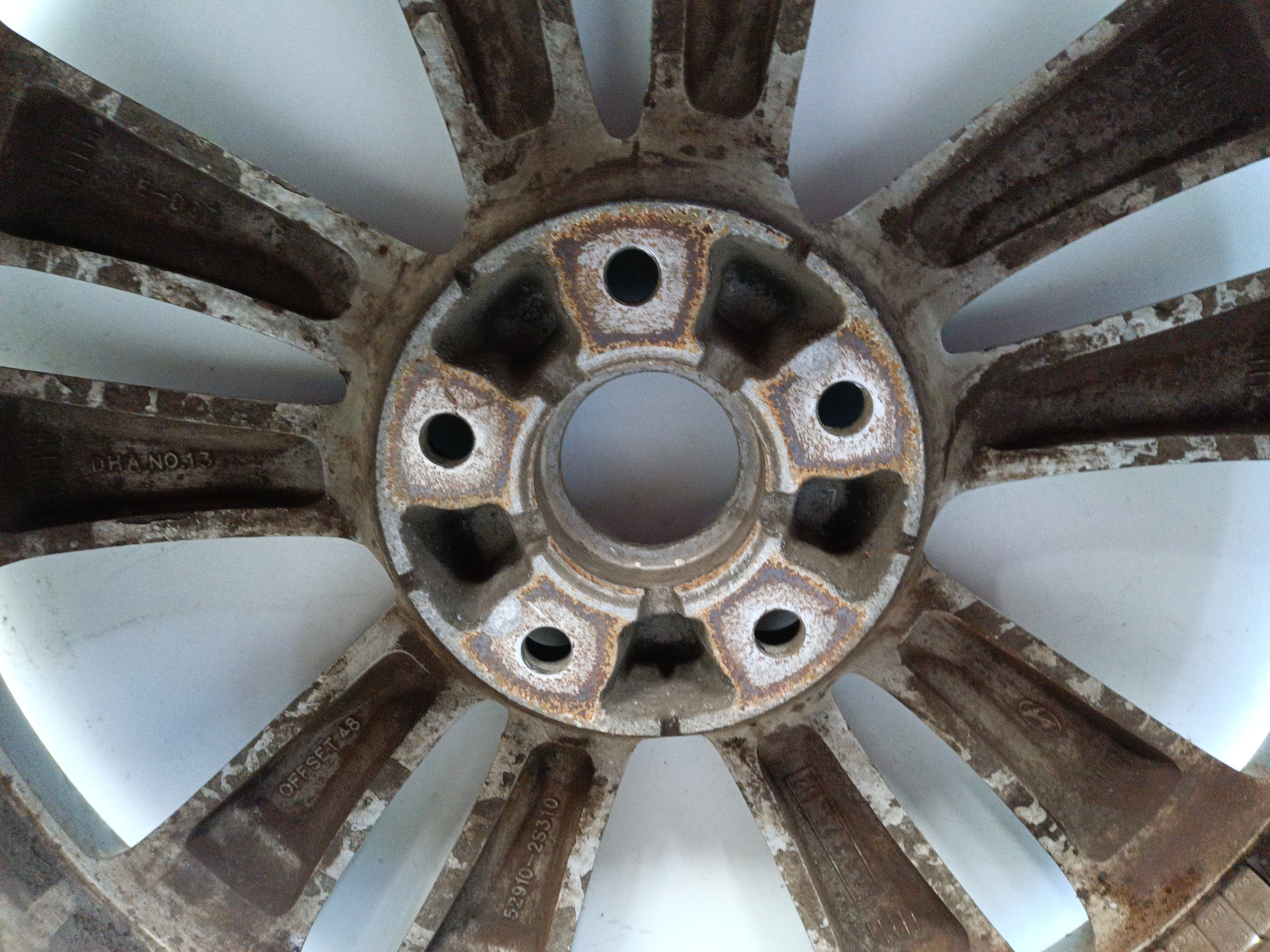 Диск колеса литой Hyundai ix35 R18