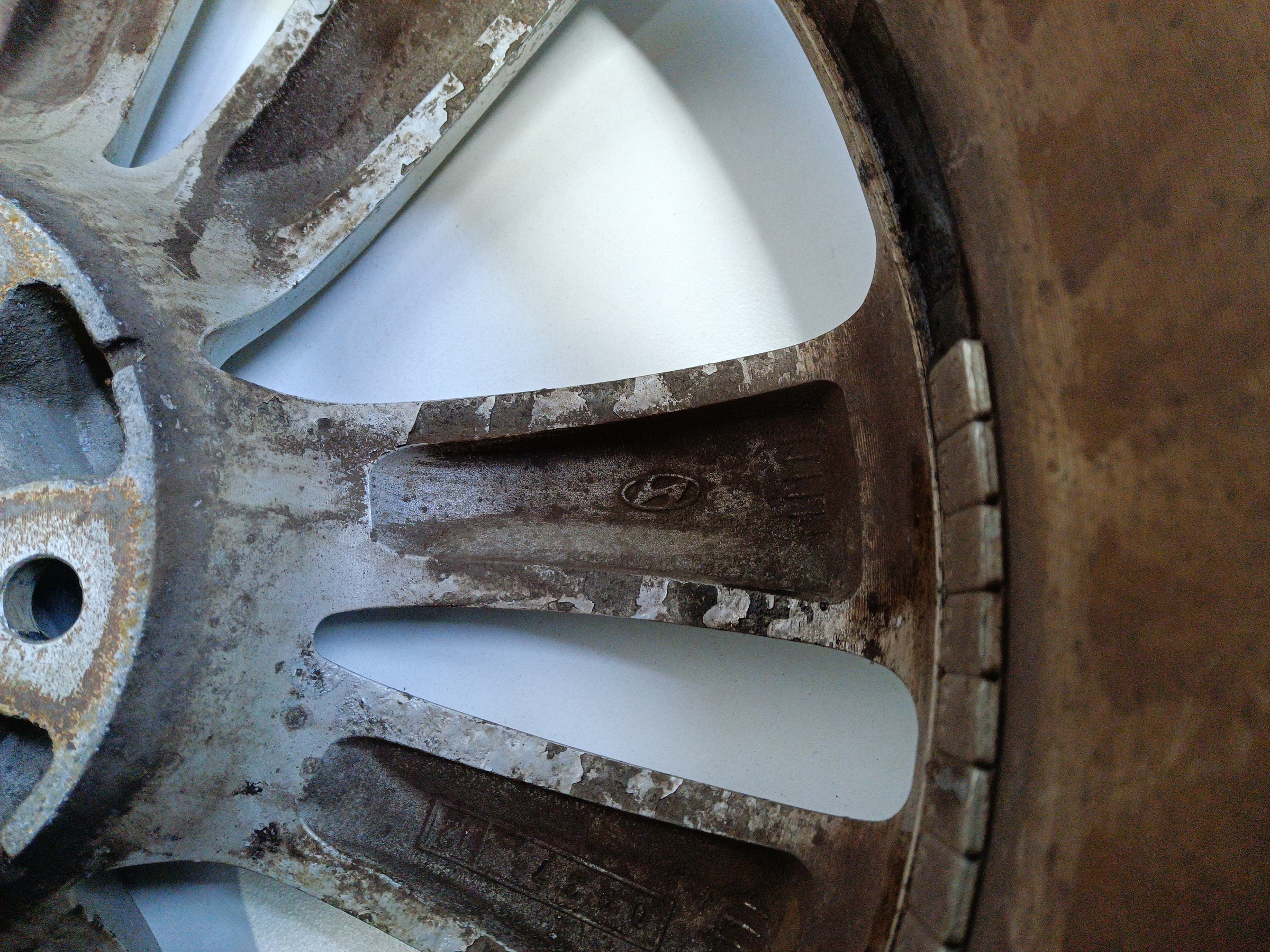 Диск колеса литой Hyundai ix35 R18