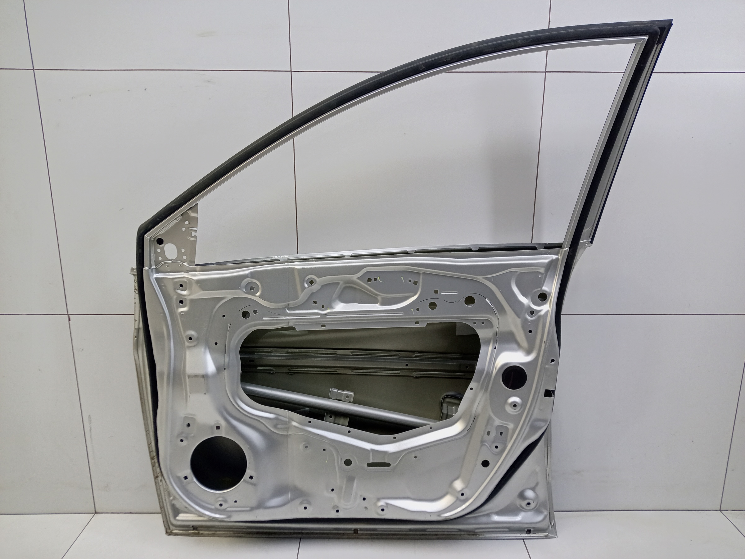 Дверь передняя правая Haval M6 2