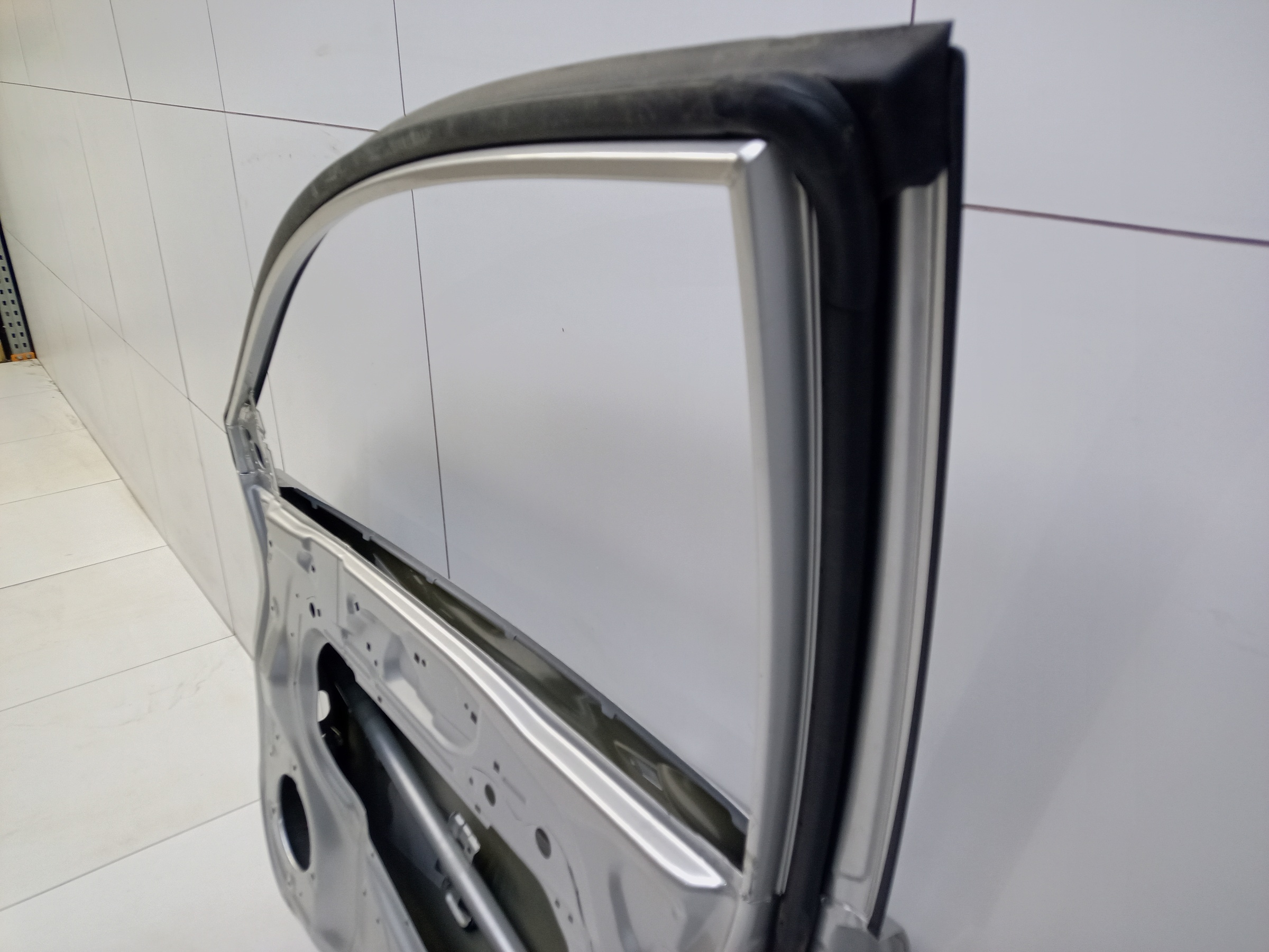 Дверь передняя правая Haval M6 2