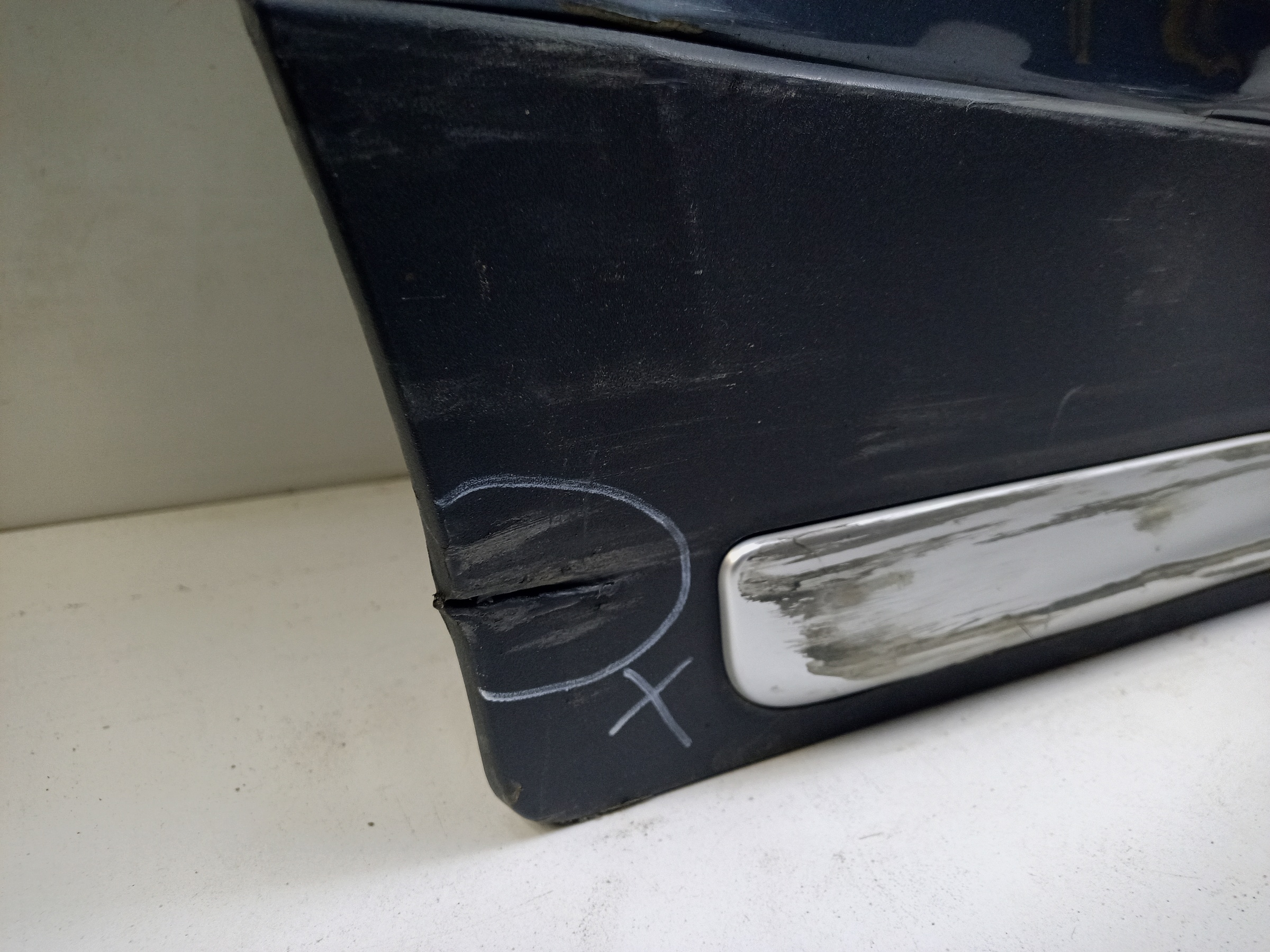 Дверь задняя правая Geely Atlas