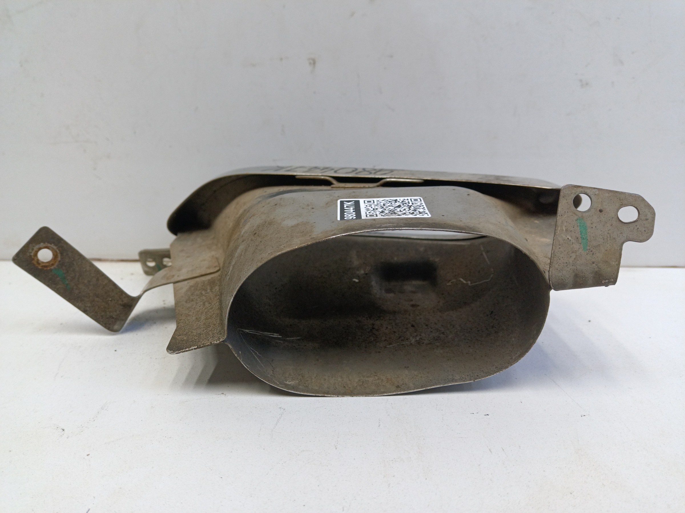 Насадка глушителя правая Geely Atlas Pro